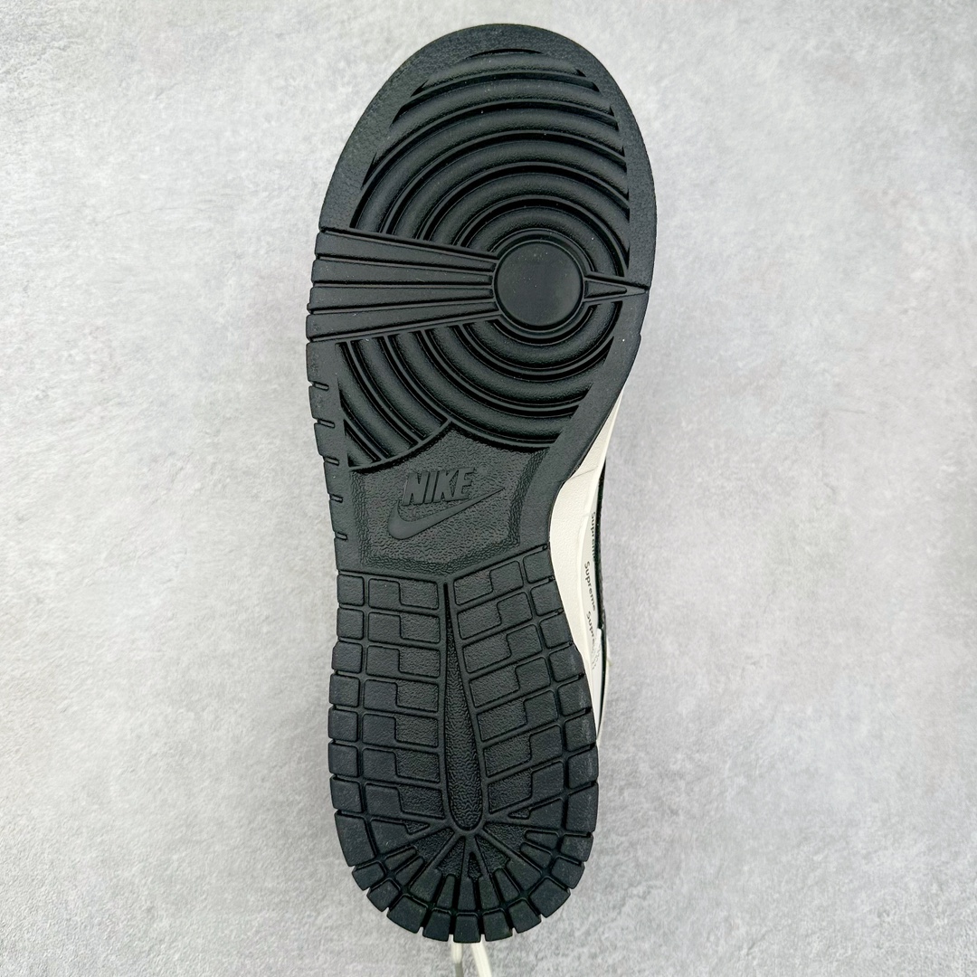 图片[9]-NK Dunk Low 定制配色 JJ5688-109 大厂出品 极力推荐 原装头层材料 独家版型蒸餾加工帶來的是更好的视觉和脚感体验大厂纯原品质出货 清洁度 电绣工艺 皮料切割干净无任何毛边 细节完美 尺码：36 36.5 37.5 38 38.5 39 40 40.5 41 42 42.5 43 44 44.5 45 46 47.5-选品中心