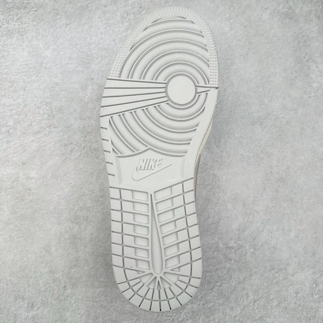 图片[9]-TS x Air Jordan AJ1 Low 倒钩低帮联名定制配色 XS3086-004 原厂内置气垫魔块 A模大底 头层小牛皮 鞋舌AJ原厂专用牛津布+AJ专用反口珍珠布+原厂无杂质高弹内里海棉+特殊封边弹力鞋带 尺码：36 36.5 37.5 38 38.5 39 40 40.5 41 42 42.5 43 44 44.5 45 46 47.5-选品中心