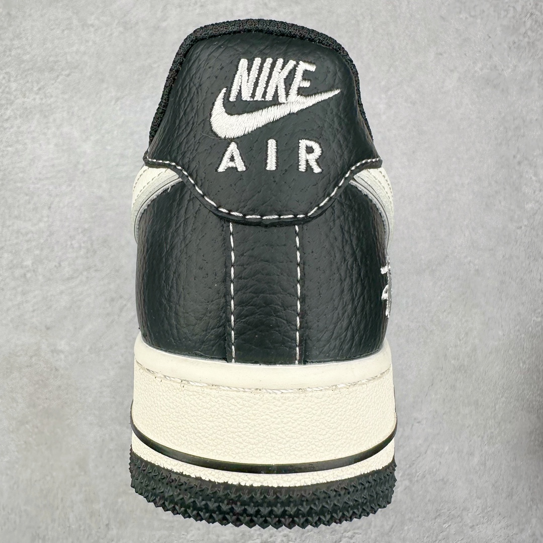 图片[8]-NK Air Force 1´07 Low 空军一号低帮百搭休闲运动板鞋 XZ6188-331 柔软、弹性十足的缓震性能和出色的中底设计 横跨复古与现代的外型结合 造就出风靡全球 三十多年的Force 1 直到今天还深受青睐 尺码：36 36.5 37.5 38 38.5 39 40 40.5 41 42 42.5 43 44 44.5 45-选品中心