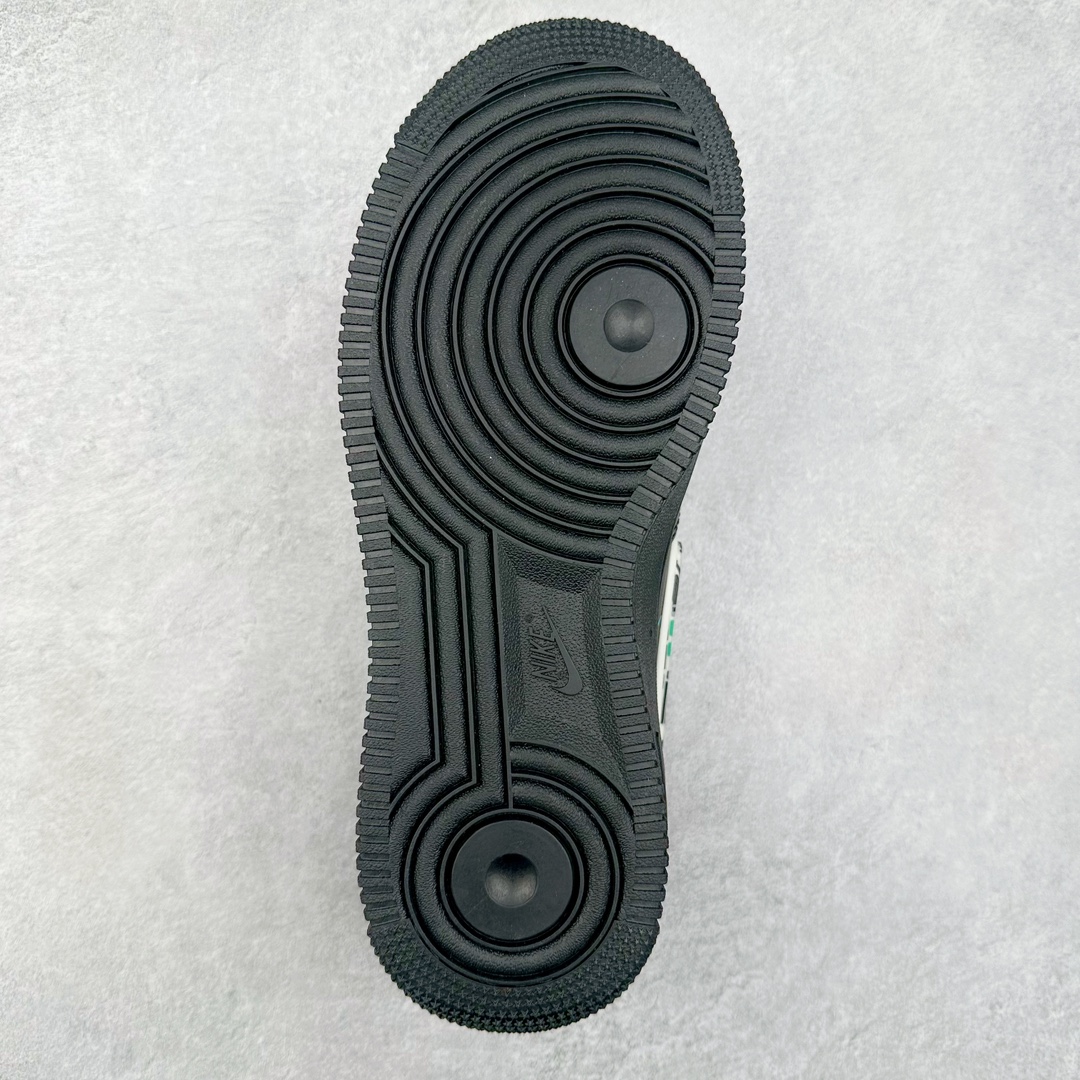 图片[9]-NK Air Force 1´07 Low 空军一号低帮百搭休闲运动板鞋 DV3464-011 柔软、弹性十足的缓震性能和出色的中底设计 横跨复古与现代的外型结合 造就出风靡全球 三十多年的Force 1 直到今天还深受青睐 尺码：36 36.5 37.5 38 38.5 39 40 40.5 41 42 42.5 43 44 44.5 45-选品中心