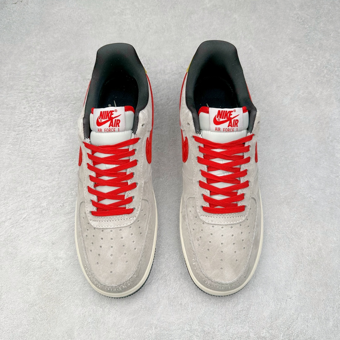 图片[2]-NK Air Force 1´07 Low 空军一号低帮百搭休闲运动板鞋 KK1988-020 柔软、弹性十足的缓震性能和出色的中底设计 横跨复古与现代的外型结合 造就出风靡全球 三十多年的Force 1 直到今天还深受青睐 尺码：36 36.5 37.5 38 38.5 39 40 40.5 41 42 42.5 43 44 44.5 45-选品中心