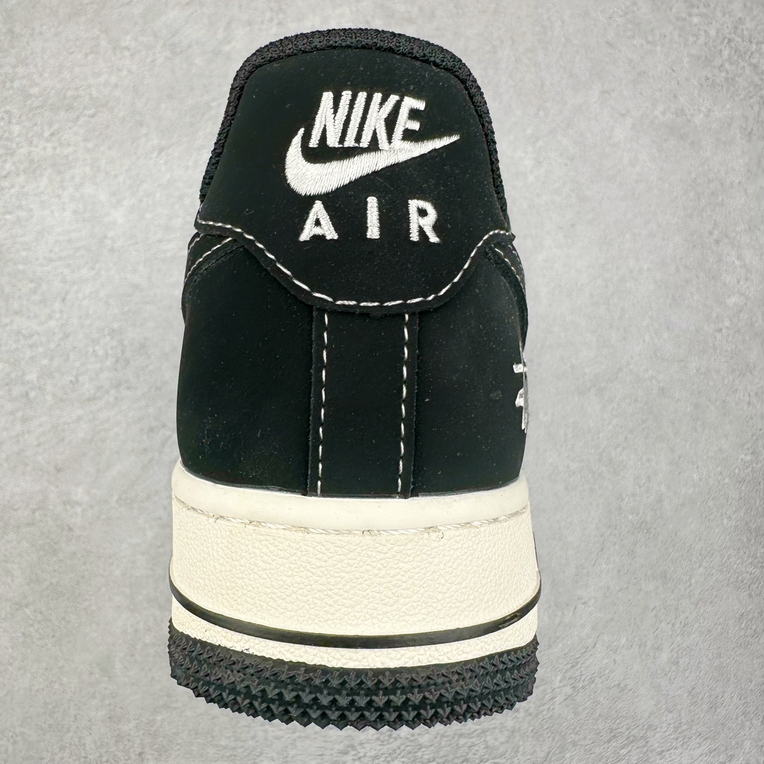 图片[8]-NK Air Force 1´07 Low 空军一号低帮百搭休闲运动板鞋 SJ6698-010 柔软、弹性十足的缓震性能和出色的中底设计 横跨复古与现代的外型结合 造就出风靡全球 三十多年的Force 1 直到今天还深受青睐 尺码：36 36.5 37.5 38 38.5 39 40 40.5 41 42 42.5 43 44 44.5 45-选品中心