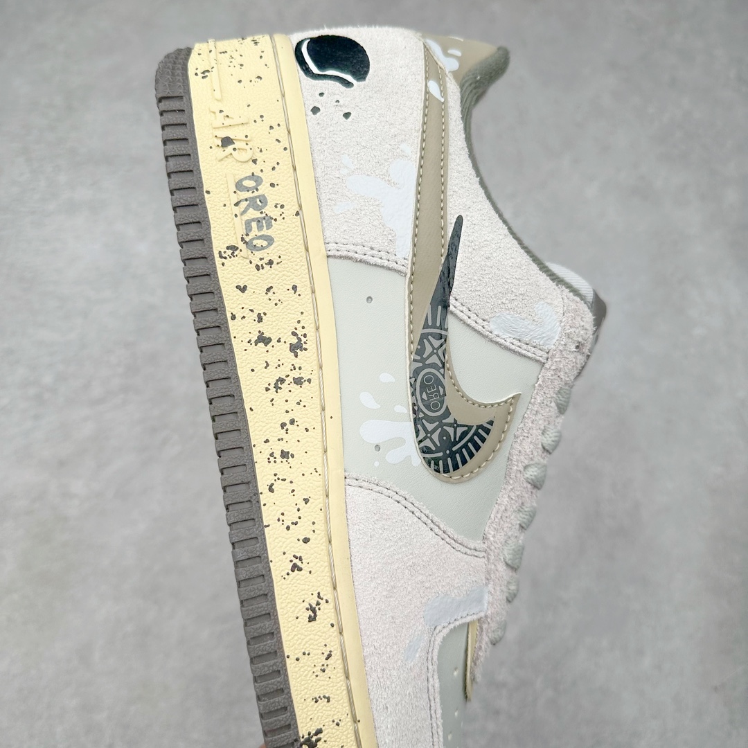 图片[6]-NK Air Force 1´07 Low 空军一号低帮百搭休闲运动板鞋 KL1210-111 柔软、弹性十足的缓震性能和出色的中底设计 横跨复古与现代的外型结合 造就出风靡全球 三十多年的Force 1 直到今天还深受青睐 尺码：36 36.5 37.5 38 38.5 39 40 40.5 41 42 42.5 43 44 44.5 45-选品中心