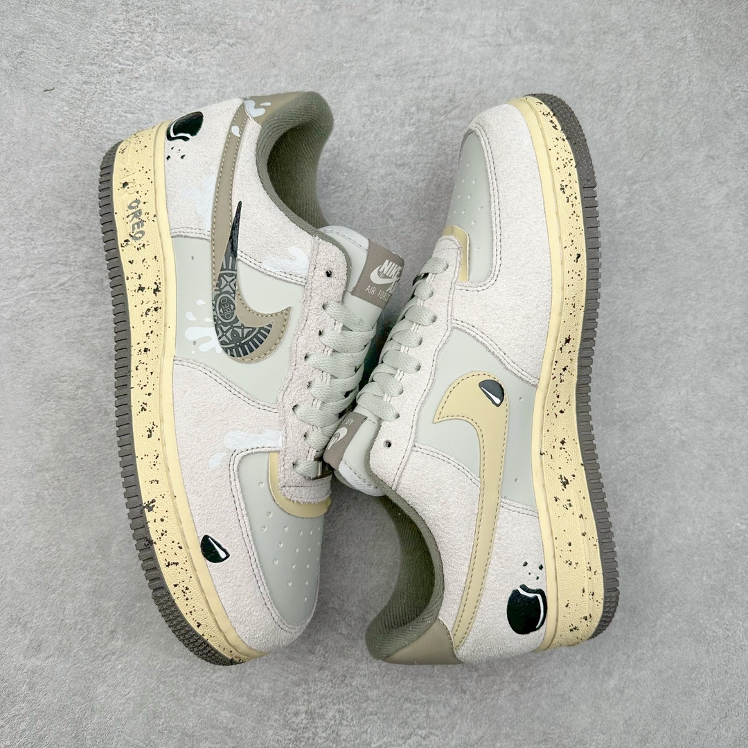 图片[3]-NK Air Force 1´07 Low 空军一号低帮百搭休闲运动板鞋 KL1210-111 柔软、弹性十足的缓震性能和出色的中底设计 横跨复古与现代的外型结合 造就出风靡全球 三十多年的Force 1 直到今天还深受青睐 尺码：36 36.5 37.5 38 38.5 39 40 40.5 41 42 42.5 43 44 44.5 45-选品中心