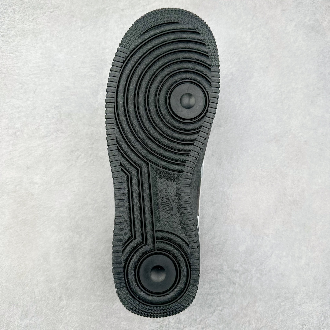 图片[9]-NK Air Force 1´07 Low 空军一号低帮百搭休闲运动板鞋 CW2288-111 柔软、弹性十足的缓震性能和出色的中底设计 横跨复古与现代的外型结合 造就出风靡全球 三十多年的Force 1 直到今天还深受青睐 尺码：36 36.5 37.5 38 38.5 39 40 40.5 41 42 42.5 43 44 44.5 45-选品中心