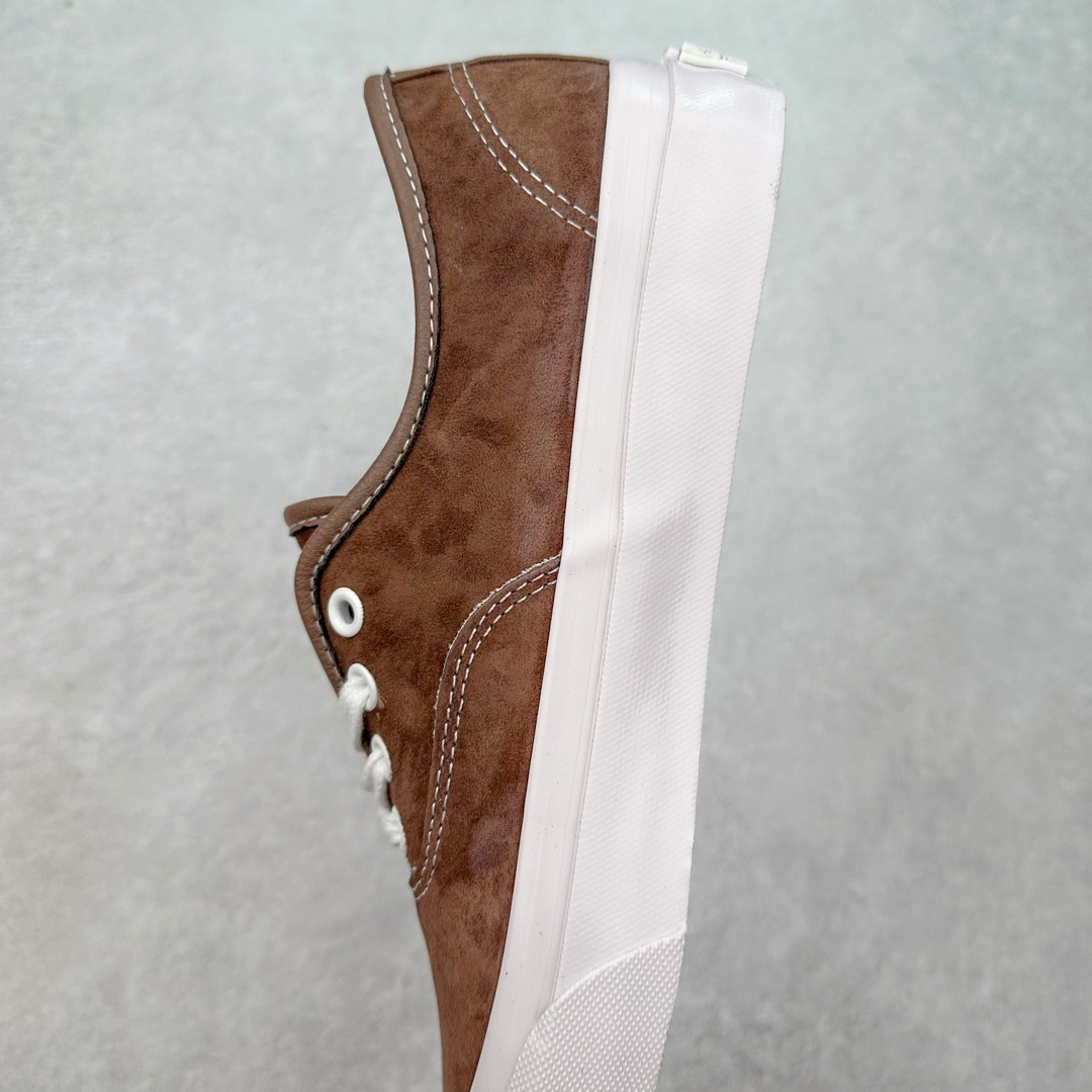 图片[7]-Vans Authentic 44 范斯官方 全新VPS高阶支线 纯正的Vans街头风格配上标志性Logo 全麂皮鞋身丰富质感 从鞋型和贴合度方面重塑鞋款 活动鞋垫使脚感更舒适 货号：VN0007QZPRM 深绿 货号：VN0007QZDMV 棕褐 尺码：35 36 36.5 37 38 38.5 39 40 40.5 41 42 42.5 43 44-选品中心