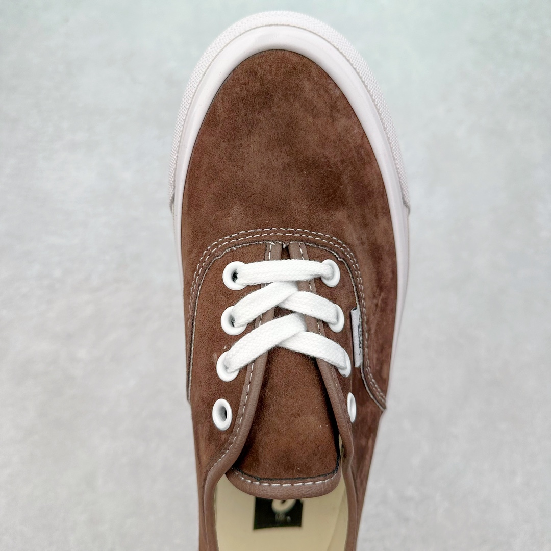 图片[4]-Vans Authentic 44 范斯官方 全新VPS高阶支线 纯正的Vans街头风格配上标志性Logo 全麂皮鞋身丰富质感 从鞋型和贴合度方面重塑鞋款 活动鞋垫使脚感更舒适 货号：VN0007QZPRM 深绿 货号：VN0007QZDMV 棕褐 尺码：35 36 36.5 37 38 38.5 39 40 40.5 41 42 42.5 43 44-选品中心