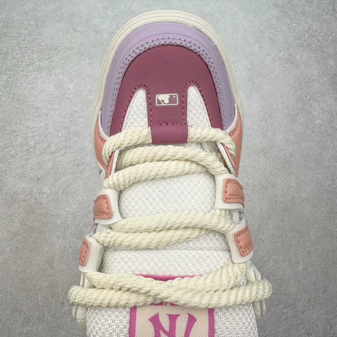 图片[4]-MLB Chunky Liner 时尚舒适耐磨低帮生活休闲鞋 MLB是韩国F&F旗下潮流服装品牌，拥有150年历史的经典传统，是街头文化和国际生活方式的领导者。MLB 拥有包括男装、女装、童装、配饰在内的全品类服饰，提供覆盖各性别、各年龄层、From Head to Toe的穿搭装备。其产品结合了韩国的时尚造型与质感，展现了运动服饰也可以兼具时尚潮流的风格。在产品设计上，MLB不仅融合了美国职业棒球大联盟的各当家球队，更结合了棒球运动中的各个元素。 尺码：35 36 36.5 37.5 38 38.5 39 40 40.5 41 42 42.5 43 44 44.5 45-选品中心