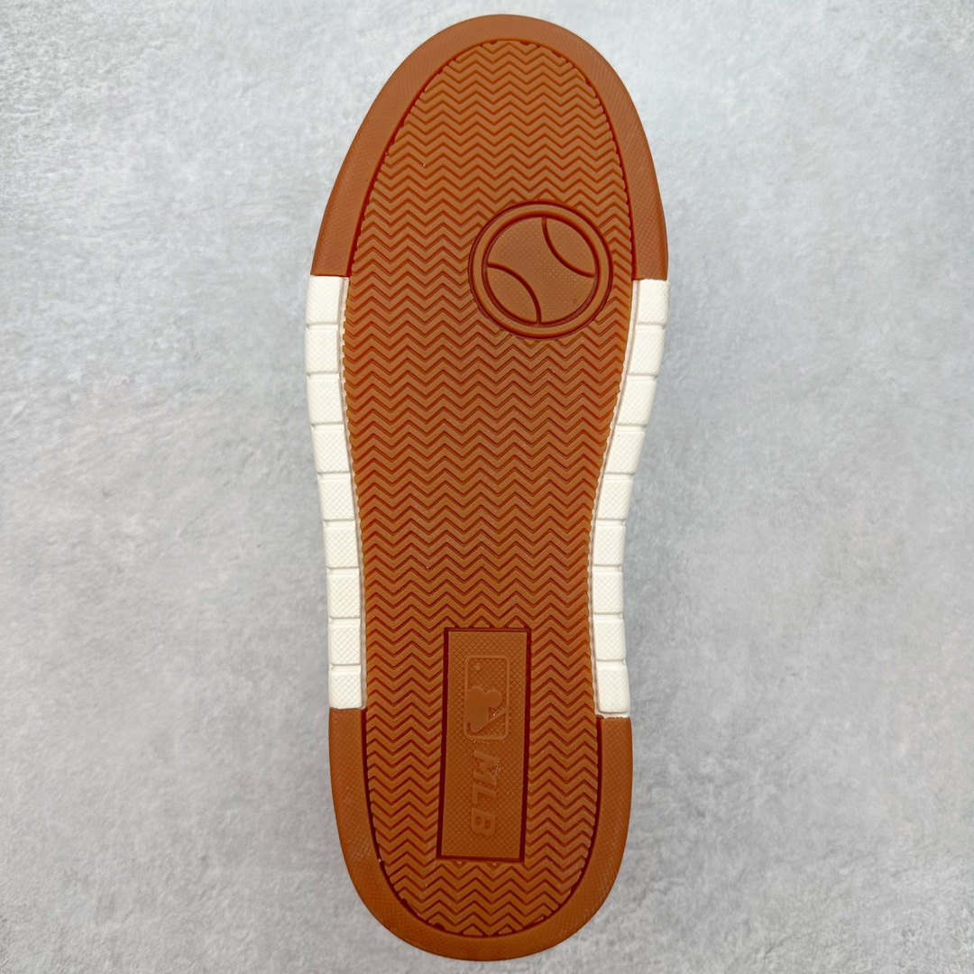 图片[9]-＃PB过验版 MLB Chunky Liner Basic 复古印花学长鞋系列低帮轻量增高厚底百搭休闲运动慢跑鞋板鞋 Korea韩国联名NY美国榄球纽约洋基队限定 目前可过轻松秒过各类鉴定 能操作的私聊 韩国代购专供 左脚内置NFC感应 区别市面贴纸假芯片 MLB专用菱形双针中底布 重点细节中底布带注胶孔 原厂NFC感应吊牌 支持鉴定 一个两位数 原盒原标 全套原楦原纸板原厂数据开发 中韩文保养标贴 绿色防霉片 平台代购专供 独家一比一RB+MD组合大底 高频后跟小人Logo精准对位立体饱满 正确网布加超迁鞋面 转印中底走线紧密 转印Logo工艺表层防刮不掉色 尺码：35 36 36.5 37.5 38 38.5 39 40 40.5 41 42 42.5 43 44 44.5 45-选品中心