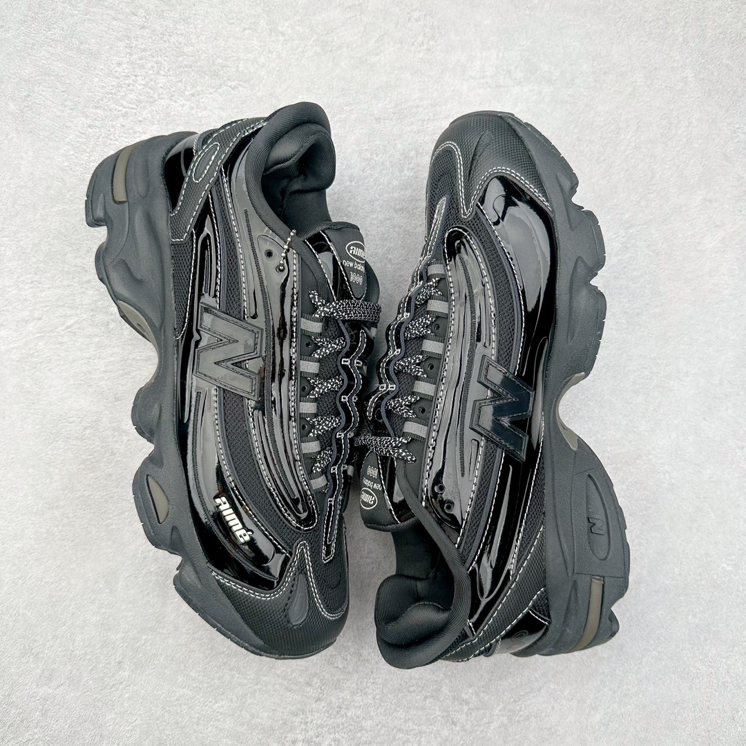 图片[3]-＃GT纯原福利 New Balance M1000 NB新百伦系列低帮复古老爹风休闲运动慢跑鞋 据悉，New Balance的复古鞋型M1000系列将在2024年正式回归。而自家美产创意总监Teddy Santis的AIMÉ LEON DORE也将率先推出联名1000撑撑场子，鞋款预计将在今年正式发布。New Balance1000系列作为NB最高端的鞋型，诞生于1999年，一度成为当年的热门鞋型，神似Nike Air Max95，现在看来也是一双符合潮流趋势的复古老爹鞋型。此番Teddy Santis亲自操刀，将丰富的配色和升级材质于复古的1000鞋型结合，鞋身采用米色、绿色和粉色的搭配。\\\”N\\\”字Logo也以全新的设计呈现，以1000标志性的网布和皮革材质打造，带来全新的视觉体验。后续ALD和New Balance1000的联名还将推出纯白配色，具体颜值还要等更多实物图的释出。AIMÉ LEON DORE和New Balance的多次联名一直有着超高的人气，无论是550还是1906R都有着不低的溢价，预计此番颜值不错的全新1000也会有着较高的人气。尺码：36 37 37.5 38 38.5 39.5 40 40.5 41.5 42 42.5 43 44 44.5 45 45.5 46.5-选品中心
