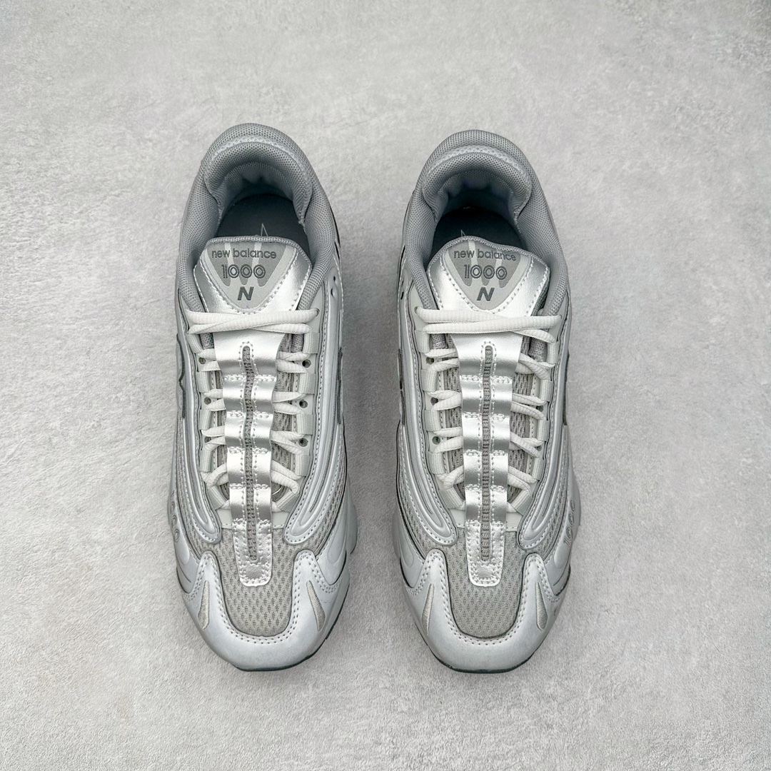 图片[2]-＃GT纯原福利 New Balance M1000 NB新百伦系列低帮复古老爹风休闲运动慢跑鞋 据悉，New Balance的复古鞋型M1000系列将在2024年正式回归。而自家美产创意总监Teddy Santis的AIMÉ LEON DORE也将率先推出联名1000撑撑场子，鞋款预计将在今年正式发布。New Balance1000系列作为NB最高端的鞋型，诞生于1999年，一度成为当年的热门鞋型，神似Nike Air Max95，现在看来也是一双符合潮流趋势的复古老爹鞋型。此番Teddy Santis亲自操刀，将丰富的配色和升级材质于复古的1000鞋型结合，鞋身采用米色、绿色和粉色的搭配。\\\”N\\\”字Logo也以全新的设计呈现，以1000标志性的网布和皮革材质打造，带来全新的视觉体验。后续ALD和New Balance1000的联名还将推出纯白配色，具体颜值还要等更多实物图的释出。AIMÉ LEON DORE和New Balance的多次联名一直有着超高的人气，无论是550还是1906R都有着不低的溢价，预计此番颜值不错的全新1000也会有着较高的人气。尺码：36 37 37.5 38 38.5 39.5 40 40.5 41.5 42 42.5 43 44 44.5 45 45.5 46.5-选品中心