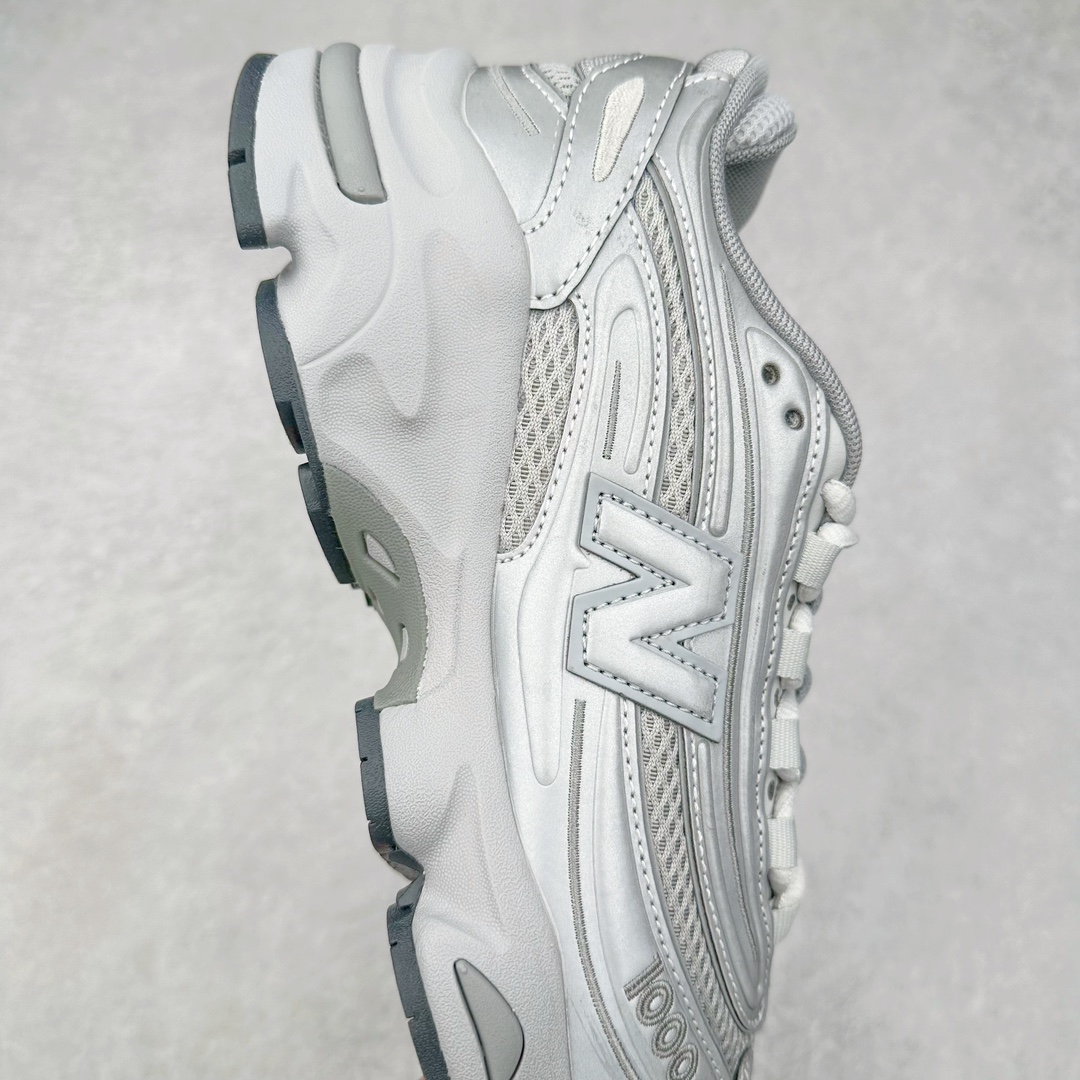 图片[6]-＃GT纯原福利 New Balance M1000 NB新百伦系列低帮复古老爹风休闲运动慢跑鞋 据悉，New Balance的复古鞋型M1000系列将在2024年正式回归。而自家美产创意总监Teddy Santis的AIMÉ LEON DORE也将率先推出联名1000撑撑场子，鞋款预计将在今年正式发布。New Balance1000系列作为NB最高端的鞋型，诞生于1999年，一度成为当年的热门鞋型，神似Nike Air Max95，现在看来也是一双符合潮流趋势的复古老爹鞋型。此番Teddy Santis亲自操刀，将丰富的配色和升级材质于复古的1000鞋型结合，鞋身采用米色、绿色和粉色的搭配。\\\”N\\\”字Logo也以全新的设计呈现，以1000标志性的网布和皮革材质打造，带来全新的视觉体验。后续ALD和New Balance1000的联名还将推出纯白配色，具体颜值还要等更多实物图的释出。AIMÉ LEON DORE和New Balance的多次联名一直有着超高的人气，无论是550还是1906R都有着不低的溢价，预计此番颜值不错的全新1000也会有着较高的人气。尺码：36 37 37.5 38 38.5 39.5 40 40.5 41.5 42 42.5 43 44 44.5 45 45.5 46.5-选品中心