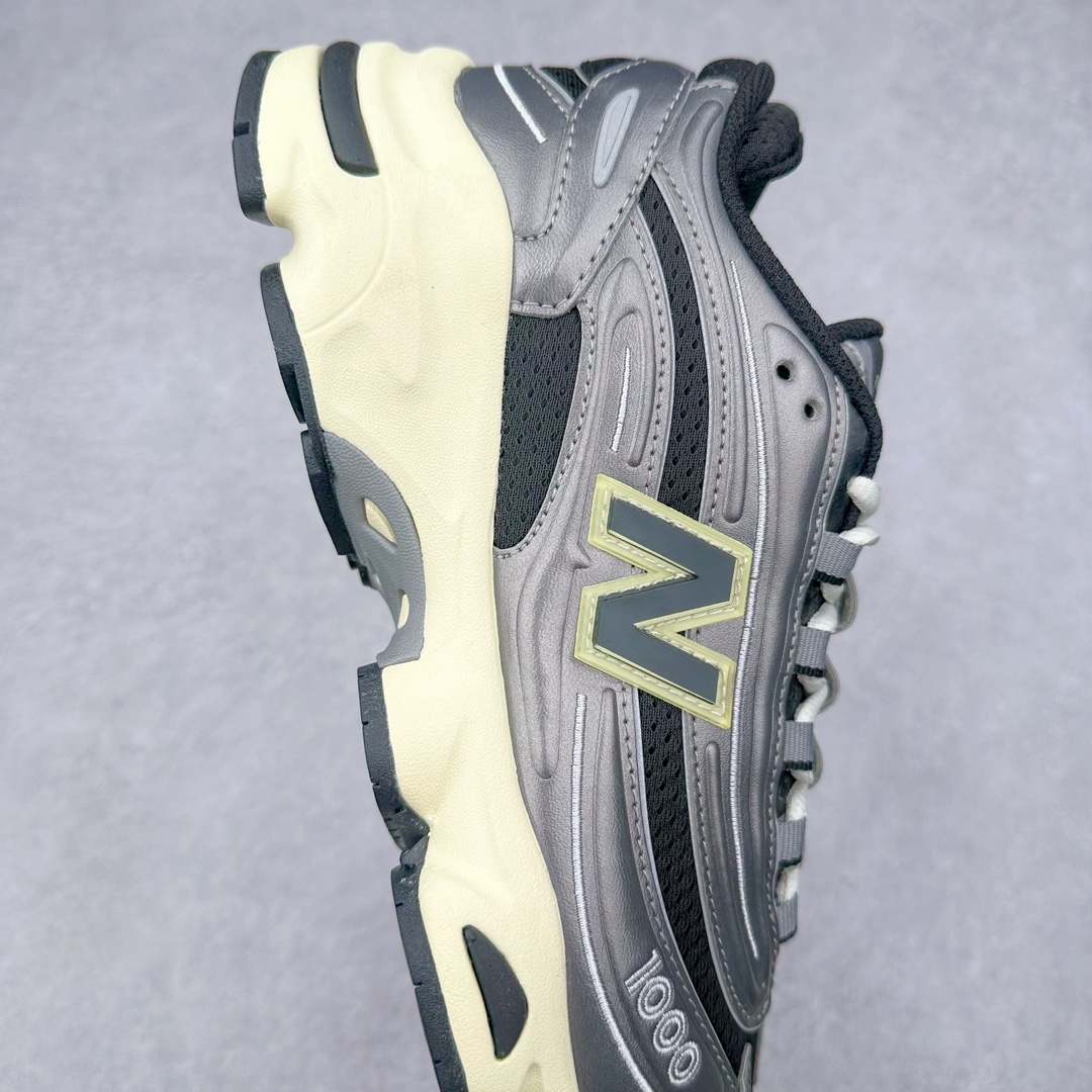 图片[6]-＃GT纯原福利 New Balance M1000 NB新百伦系列低帮复古老爹风休闲运动慢跑鞋 据悉，New Balance的复古鞋型M1000系列将在2024年正式回归。而自家美产创意总监Teddy Santis的AIMÉ LEON DORE也将率先推出联名1000撑撑场子，鞋款预计将在今年正式发布。New Balance1000系列作为NB最高端的鞋型，诞生于1999年，一度成为当年的热门鞋型，神似Nike Air Max95，现在看来也是一双符合潮流趋势的复古老爹鞋型。此番Teddy Santis亲自操刀，将丰富的配色和升级材质于复古的1000鞋型结合，鞋身采用米色、绿色和粉色的搭配。\\\”N\\\”字Logo也以全新的设计呈现，以1000标志性的网布和皮革材质打造，带来全新的视觉体验。后续ALD和New Balance1000的联名还将推出纯白配色，具体颜值还要等更多实物图的释出。AIMÉ LEON DORE和New Balance的多次联名一直有着超高的人气，无论是550还是1906R都有着不低的溢价，预计此番颜值不错的全新1000也会有着较高的人气。尺码：36 37 37.5 38 38.5 39.5 40 40.5 41.5 42 42.5 43 44 44.5 45 45.5 46.5-选品中心