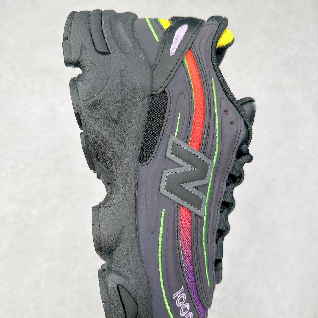 图片[6]-＃GT纯原福利 New Balance M1000 NB新百伦系列低帮复古老爹风休闲运动慢跑鞋 据悉，New Balance的复古鞋型M1000系列将在2024年正式回归。而自家美产创意总监Teddy Santis的AIMÉ LEON DORE也将率先推出联名1000撑撑场子，鞋款预计将在今年正式发布。New Balance1000系列作为NB最高端的鞋型，诞生于1999年，一度成为当年的热门鞋型，神似Nike Air Max95，现在看来也是一双符合潮流趋势的复古老爹鞋型。此番Teddy Santis亲自操刀，将丰富的配色和升级材质于复古的1000鞋型结合，鞋身采用米色、绿色和粉色的搭配。\\\”N\\\”字Logo也以全新的设计呈现，以1000标志性的网布和皮革材质打造，带来全新的视觉体验。后续ALD和New Balance1000的联名还将推出纯白配色，具体颜值还要等更多实物图的释出。AIMÉ LEON DORE和New Balance的多次联名一直有着超高的人气，无论是550还是1906R都有着不低的溢价，预计此番颜值不错的全新1000也会有着较高的人气。尺码：36 37 37.5 38 38.5 39.5 40 40.5 41.5 42 42.5 43 44 44.5 45 45.5 46.5-选品中心