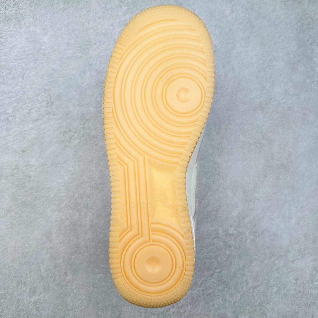 图片[9]-＃特价福利 NK Air Force 1´07 Low 空军一号百搭休闲运动板鞋 DIY得物定制配色 柔软、弹性十足的缓震性能和出色的中底设计 横跨复古与现代的外型结合 造就出风靡全球三十多年的Force 1 直到今天还深受青睐 尺码：35.5 36 36.5 37.5 38 38.5 39 40 40.5 41 42 42.5 43 44 44.5 45-选品中心