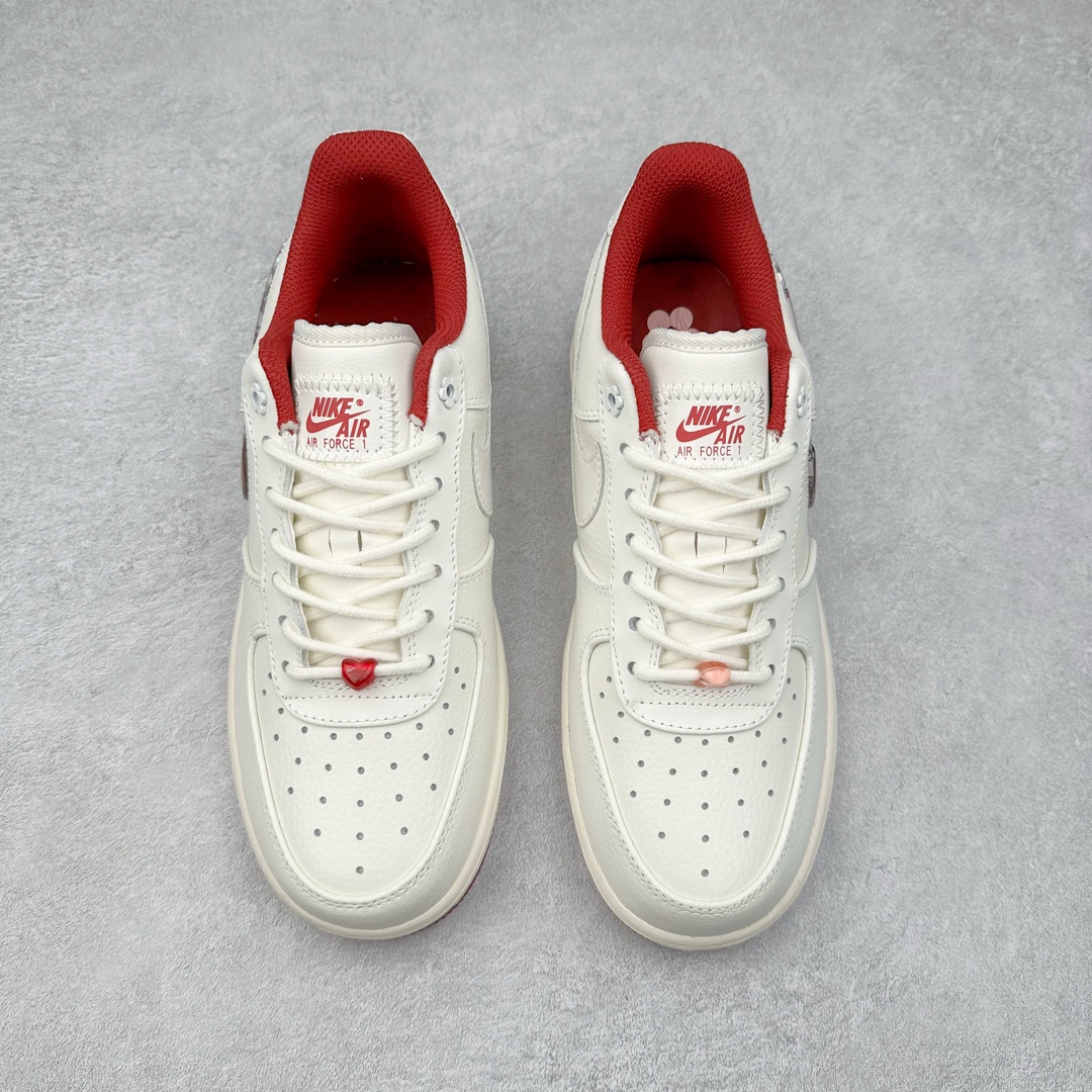 图片[2]-＃特价福利 NK Air Force 1´07 Low 空军一号百搭休闲运动板鞋 DIY得物定制配色 柔软、弹性十足的缓震性能和出色的中底设计 横跨复古与现代的外型结合 造就出风靡全球三十多年的Force 1 直到今天还深受青睐 尺码：35.5 36 36.5 37.5 38 38.5 39 40 40.5 41 42 42.5 43 44 44.5 45-选品中心