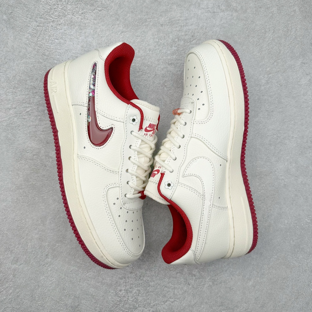 图片[3]-＃特价福利 NK Air Force 1´07 Low 空军一号百搭休闲运动板鞋 DIY得物定制配色 柔软、弹性十足的缓震性能和出色的中底设计 横跨复古与现代的外型结合 造就出风靡全球三十多年的Force 1 直到今天还深受青睐 尺码：35.5 36 36.5 37.5 38 38.5 39 40 40.5 41 42 42.5 43 44 44.5 45-选品中心