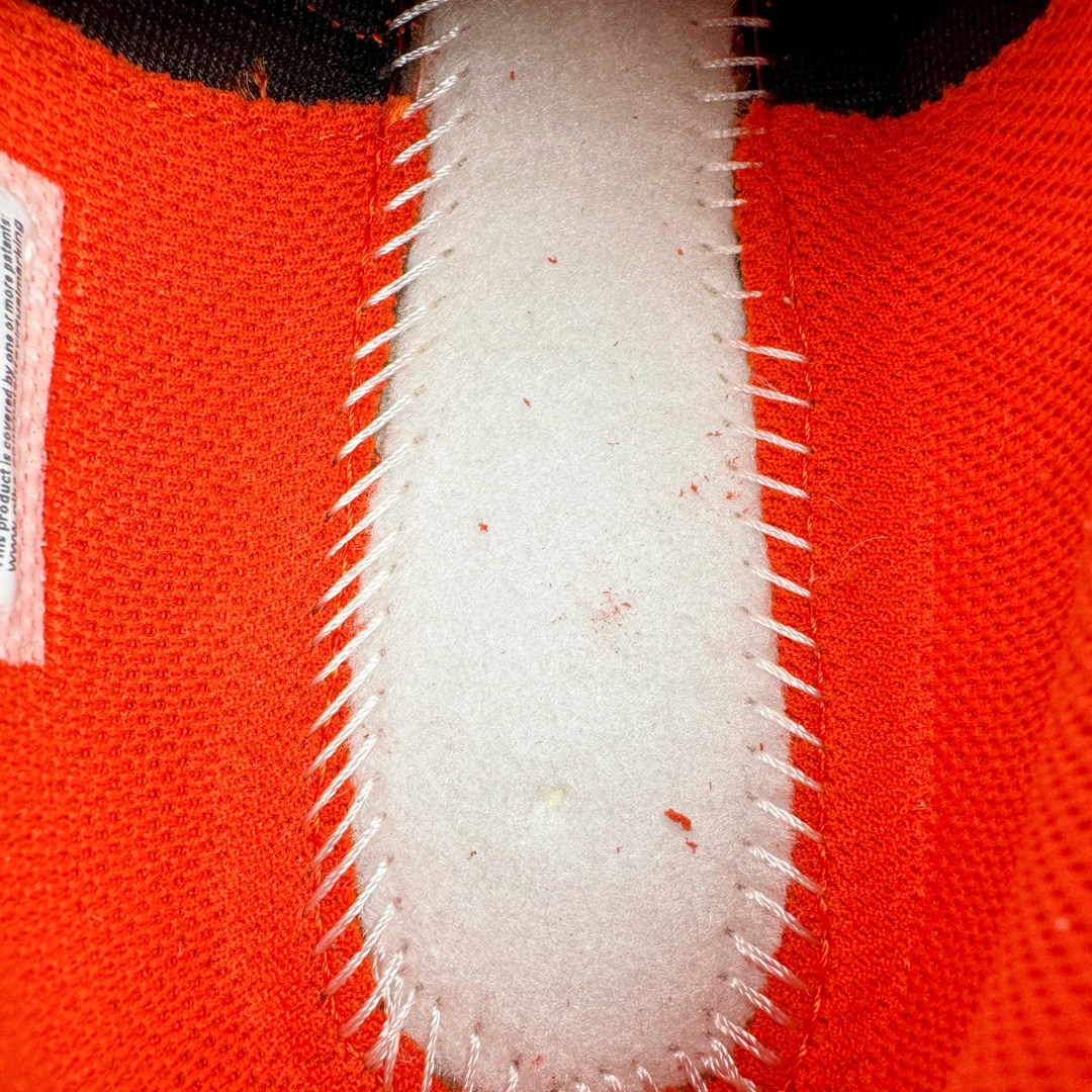 图片[11]-＃JC纯原 NK Classic Cortez Leather 阿甘复古初代皮革慢跑鞋 DZ2795-601 实体平台指令订单 全套原纸板楦头开发 原厂数据大底磨具 一比一鞋头弧度高度鞋身弧度 细节品控鞋型随意对比 正确烫金高频细节 公司级标准检验QC 区分市面一切版本 完美复刻阿甘复古鞋型 尺码：35.5 36 36.5 37.5 38 38.5 39 40 40.5 41 42 42.5 43 44 45-选品中心