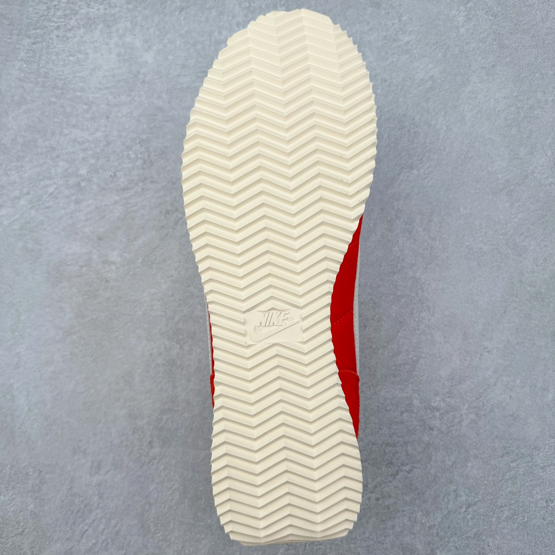 图片[9]-＃JC纯原 NK Classic Cortez Leather 阿甘复古初代皮革慢跑鞋 DZ2795-601 实体平台指令订单 全套原纸板楦头开发 原厂数据大底磨具 一比一鞋头弧度高度鞋身弧度 细节品控鞋型随意对比 正确烫金高频细节 公司级标准检验QC 区分市面一切版本 完美复刻阿甘复古鞋型 尺码：35.5 36 36.5 37.5 38 38.5 39 40 40.5 41 42 42.5 43 44 45-选品中心