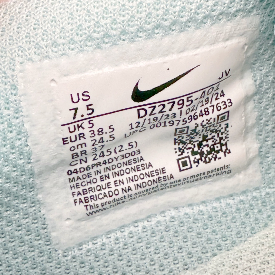 图片[12]-＃JC纯原 NK Classic Cortez Leather 阿甘复古初代皮革慢跑鞋 DZ2795-401 实体平台指令订单 全套原纸板楦头开发 原厂数据大底磨具 一比一鞋头弧度高度鞋身弧度 细节品控鞋型随意对比 正确烫金高频细节 公司级标准检验QC 区分市面一切版本 完美复刻阿甘复古鞋型 尺码：35.5 36 36.5 37.5 38 38.5 39 40 40.5 41 42 42.5 43 44 45-选品中心