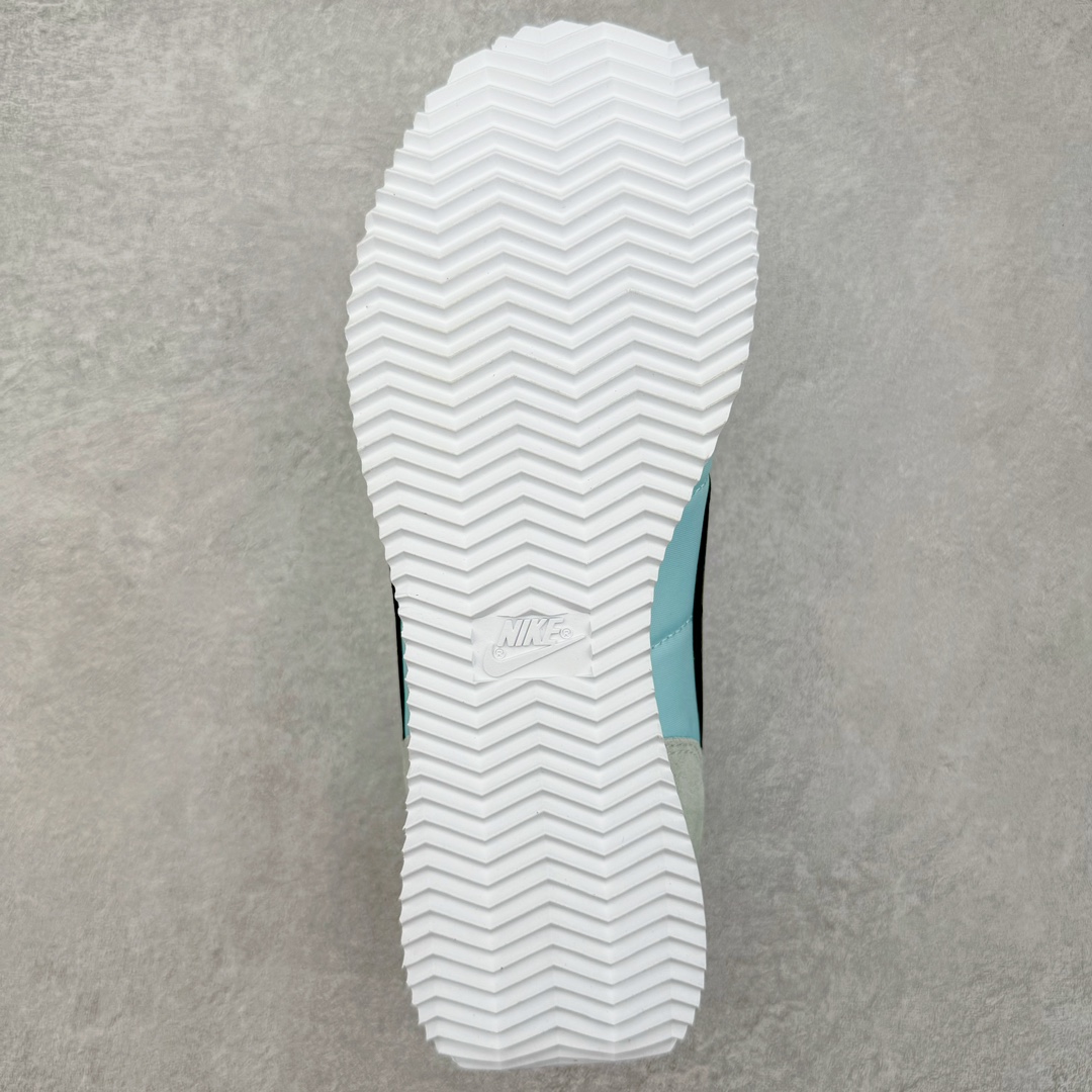 图片[9]-＃JC纯原 NK Classic Cortez Leather 阿甘复古初代皮革慢跑鞋 DZ2795-401 实体平台指令订单 全套原纸板楦头开发 原厂数据大底磨具 一比一鞋头弧度高度鞋身弧度 细节品控鞋型随意对比 正确烫金高频细节 公司级标准检验QC 区分市面一切版本 完美复刻阿甘复古鞋型 尺码：35.5 36 36.5 37.5 38 38.5 39 40 40.5 41 42 42.5 43 44 45-选品中心