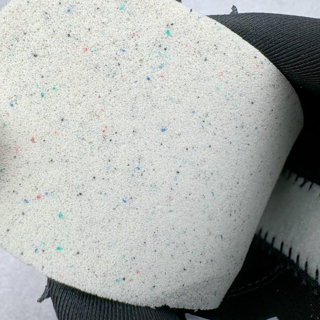 图片[11]-＃JC纯原 NK Classic Cortez Leather 阿甘复古初代皮革慢跑鞋 FB6877-001 实体平台指令订单 全套原纸板楦头开发 原厂数据大底磨具 一比一鞋头弧度高度鞋身弧度 细节品控鞋型随意对比 正确烫金高频细节 公司级标准检验QC 区分市面一切版本 完美复刻阿甘复古鞋型 尺码：35.5 36 36.5 37.5 38 38.5 39 40 40.5 41 42 42.5 43 44 45-选品中心