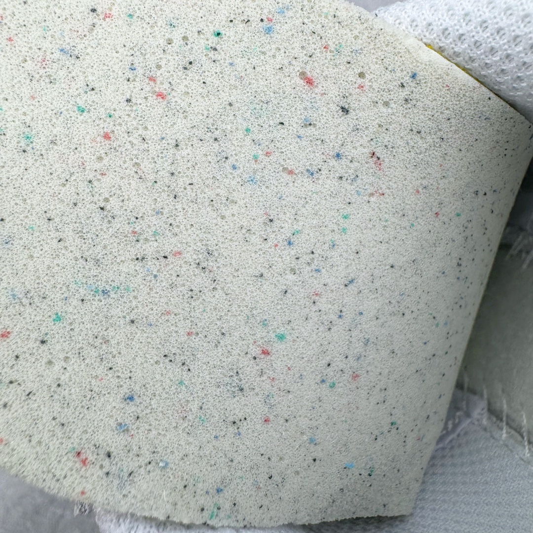 图片[11]-＃JC纯原 NK Classic Cortez Leather 阿甘复古初代皮革慢跑鞋 DM4044-106 实体平台指令订单 全套原纸板楦头开发 原厂数据大底磨具 一比一鞋头弧度高度鞋身弧度 细节品控鞋型随意对比 正确烫金高频细节 公司级标准检验QC 区分市面一切版本 完美复刻阿甘复古鞋型 尺码：35.5 36 36.5 37.5 38 38.5 39 40 40.5 41 42 42.5 43 44 45-选品中心