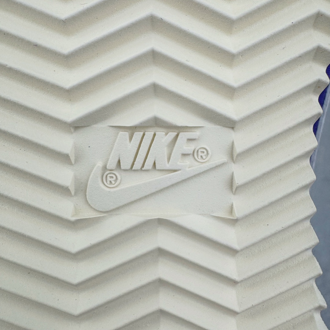 图片[21]-＃JC纯原 NK Classic Cortez Leather 阿甘复古初代皮革慢跑鞋 DZ2795-500 实体平台指令订单 全套原纸板楦头开发 原厂数据大底磨具 一比一鞋头弧度高度鞋身弧度 细节品控鞋型随意对比 正确烫金高频细节 公司级标准检验QC 区分市面一切版本 完美复刻阿甘复古鞋型 尺码：35.5 36 36.5 37.5 38 38.5 39 40 40.5 41 42 42.5 43 44 45-选品中心