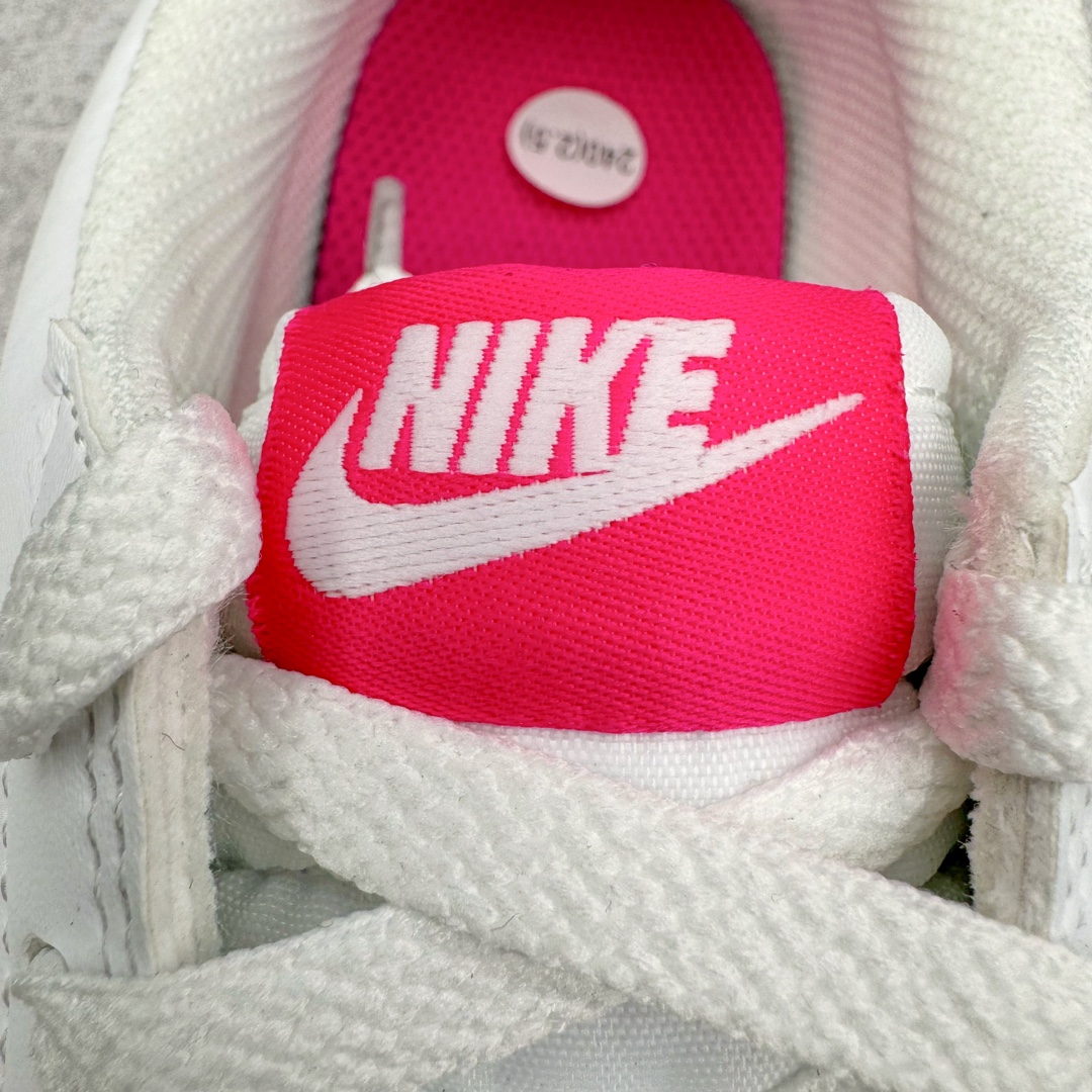 图片[14]-＃JC纯原 NK Classic Cortez Leather 阿甘复古初代皮革慢跑鞋 904764-109 实体平台指令订单 全套原纸板楦头开发 原厂数据大底磨具 一比一鞋头弧度高度鞋身弧度 细节品控鞋型随意对比 正确烫金高频细节 公司级标准检验QC 区分市面一切版本 完美复刻阿甘复古鞋型 尺码：35.5 36 36.5 37.5 38 38.5 39 40 40.5 41 42 42.5 43 44 45-选品中心