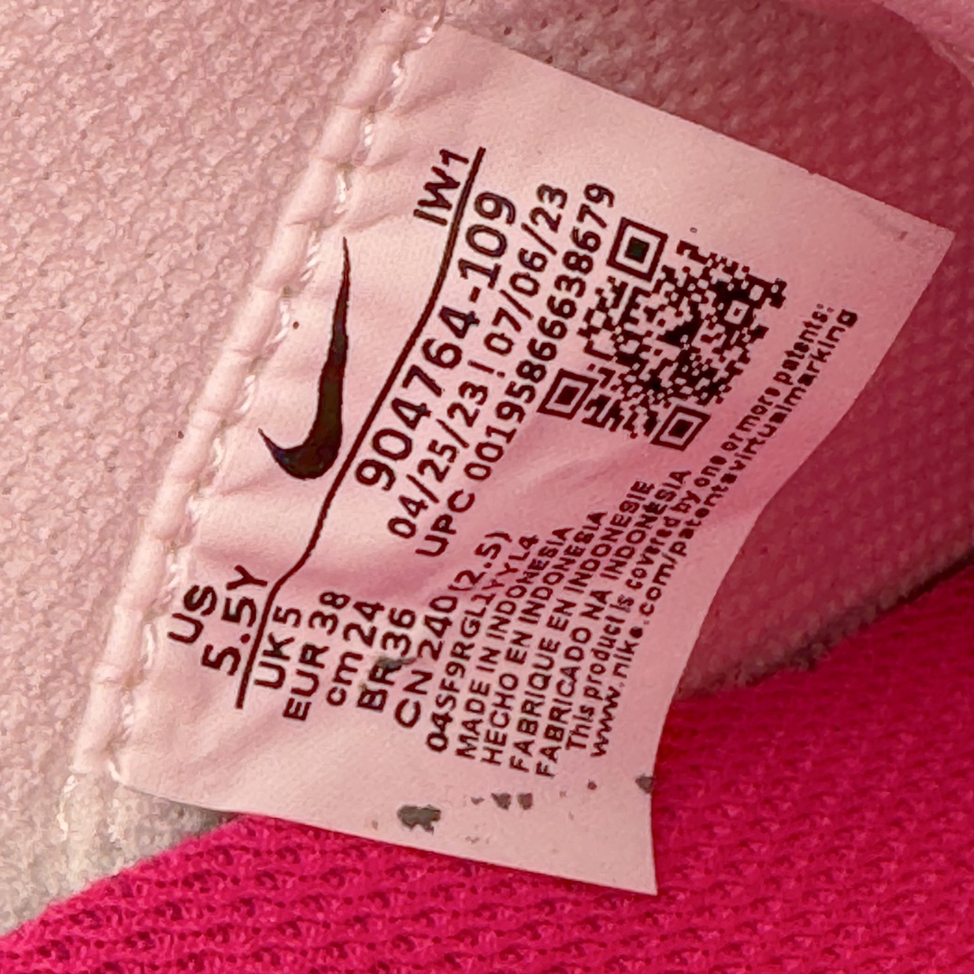 图片[12]-＃JC纯原 NK Classic Cortez Leather 阿甘复古初代皮革慢跑鞋 904764-109 实体平台指令订单 全套原纸板楦头开发 原厂数据大底磨具 一比一鞋头弧度高度鞋身弧度 细节品控鞋型随意对比 正确烫金高频细节 公司级标准检验QC 区分市面一切版本 完美复刻阿甘复古鞋型 尺码：35.5 36 36.5 37.5 38 38.5 39 40 40.5 41 42 42.5 43 44 45-选品中心