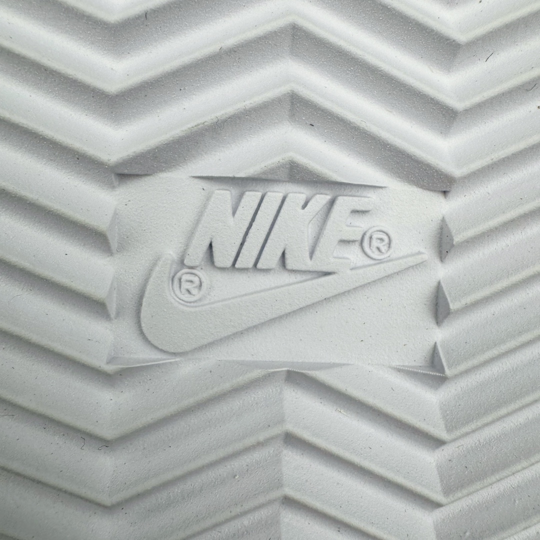 图片[21]-＃JC纯原 NK Classic Cortez Leather 阿甘复古初代皮革慢跑鞋 DN1791-003 实体平台指令订单 全套原纸板楦头开发 原厂数据大底磨具 一比一鞋头弧度高度鞋身弧度 细节品控鞋型随意对比 正确烫金高频细节 公司级标准检验QC 区分市面一切版本 完美复刻阿甘复古鞋型 尺码：35.5 36 36.5 37.5 38 38.5 39 40 40.5 41 42 42.5 43 44 45-选品中心