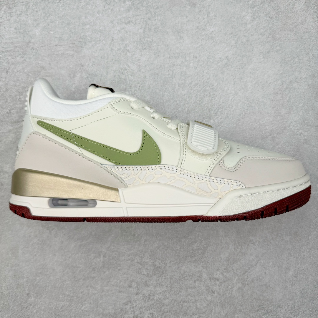 ＃PP特价福利 Air Jordan Legacy AJ312 复古篮球鞋 鞋身采用了皮革材质打造 横跨鞋面的魔术贴十分吸睛 侧面的Swoosh Logo的一部分被鞋面遮挡了一部分 颇具玩味 魔术贴上标有NK标识 而鞋舌上是Jordan的经典红色飞翼Logo 后跟和鞋底均采用了AJ3的设计 后跟上同样也使用了经典的爆裂纹图案 尺码：36 36.5 37.5 38 38.5 39 40 40.5 41 42 42.5 43 44 44.5 45 46 47.5-选品中心