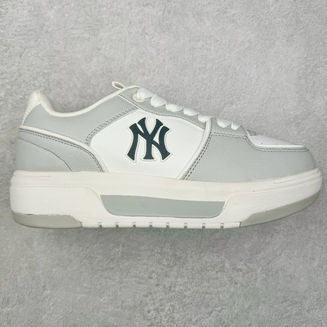 ＃PB过验版 MLB Chunky Liner Basic 复古印花学长鞋系列低帮轻量增高厚底百搭休闲运动慢跑鞋板鞋 Korea韩国联名NY美国榄球纽约洋基队限定 目前可过轻松秒过各类鉴定 能操作的私聊 韩国代购专供 左脚内置NFC感应 区别市面贴纸假芯片 MLB专用菱形双针中底布 重点细节中底布带注胶孔 原厂NFC感应吊牌 支持鉴定 一个两位数 原盒原标 全套原楦原纸板原厂数据开发 中韩文保养标贴 绿色防霉片 平台代购专供 独家一比一RB+MD组合大底 高频后跟小人Logo精准对位立体饱满 正确网布加超迁鞋面 转印中底走线紧密 转印Logo工艺表层防刮不掉色 尺码：35 36 36.5 37.5 38 38.5 39 40 40.5 41 42 42.5 43 44 44.5 45-选品中心