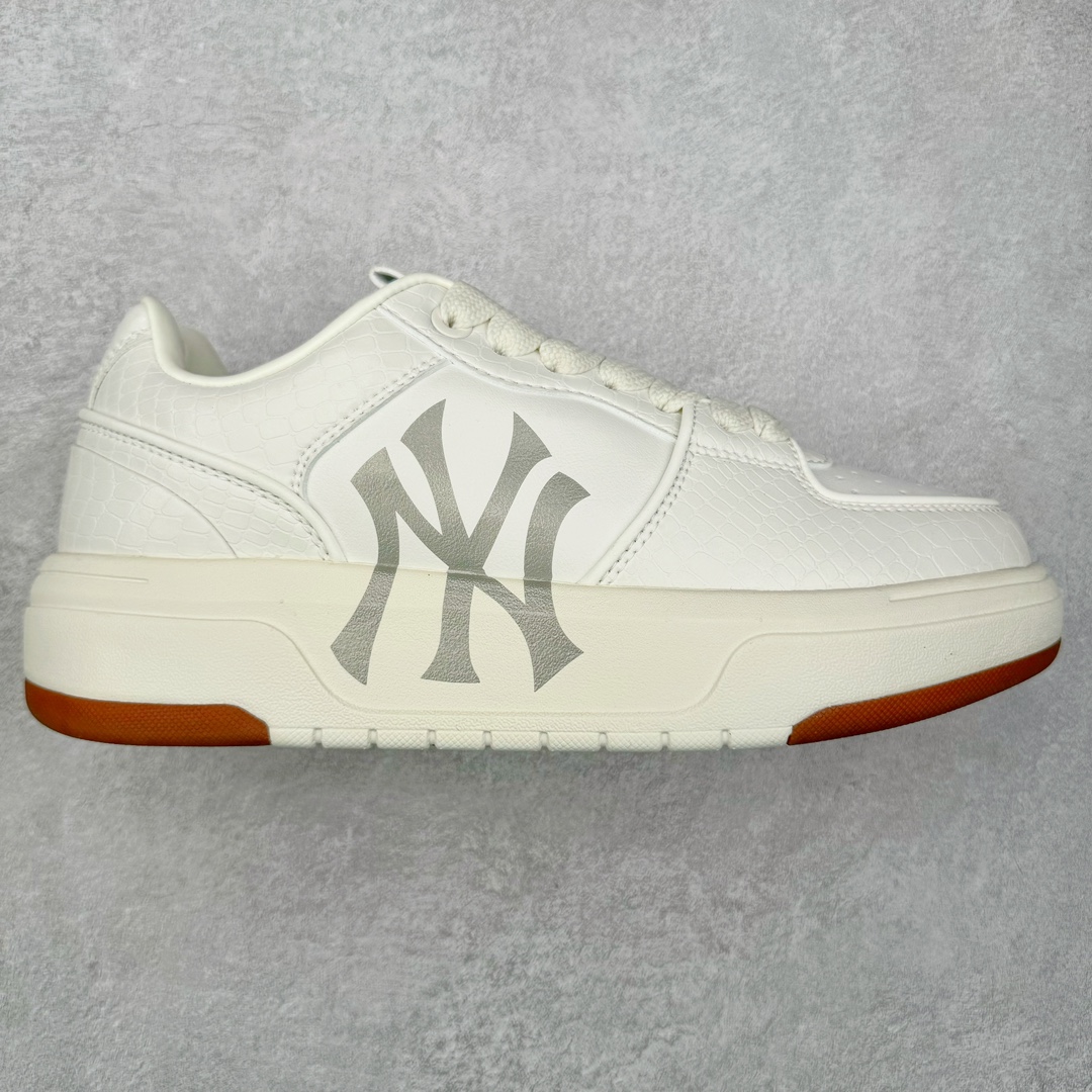 ＃PB过验版 MLB Chunky Liner Basic 复古印花学长鞋系列低帮轻量增高厚底百搭休闲运动慢跑鞋板鞋 Korea韩国联名NY美国榄球纽约洋基队限定 目前可过轻松秒过各类鉴定 能操作的私聊 韩国代购专供 左脚内置NFC感应 区别市面贴纸假芯片 MLB专用菱形双针中底布 重点细节中底布带注胶孔 原厂NFC感应吊牌 支持鉴定 一个两位数 原盒原标 全套原楦原纸板原厂数据开发 中韩文保养标贴 绿色防霉片 平台代购专供 独家一比一RB+MD组合大底 高频后跟小人Logo精准对位立体饱满 正确网布加超迁鞋面 转印中底走线紧密 转印Logo工艺表层防刮不掉色 尺码：35 36 36.5 37.5 38 38.5 39 40 40.5 41 42 42.5 43 44 44.5 45-选品中心