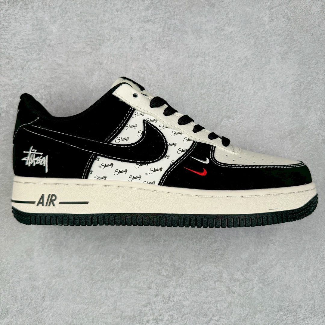 NK Air Force 1´07 Low 空军一号低帮百搭休闲运动板鞋 SJ6698-010 柔软、弹性十足的缓震性能和出色的中底设计 横跨复古与现代的外型结合 造就出风靡全球 三十多年的Force 1 直到今天还深受青睐 尺码:36 36.5 37.5 38 38.5 39 40 40.5 41 42 42.5 43 44 44.5 45-选品中心