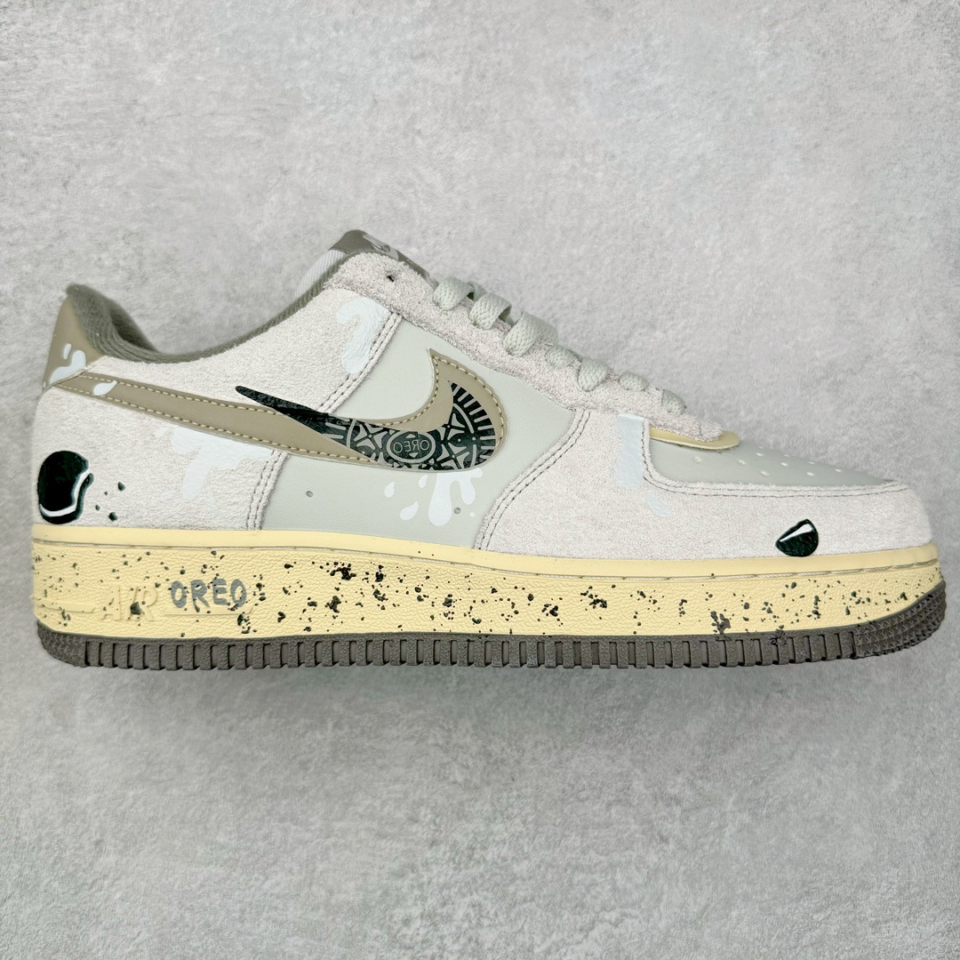 NK Air Force 1´07 Low 空军一号低帮百搭休闲运动板鞋 KL1210-111 柔软、弹性十足的缓震性能和出色的中底设计 横跨复古与现代的外型结合 造就出风靡全球 三十多年的Force 1 直到今天还深受青睐 尺码:36 36.5 37.5 38 38.5 39 40 40.5 41 42 42.5 43 44 44.5 45-选品中心