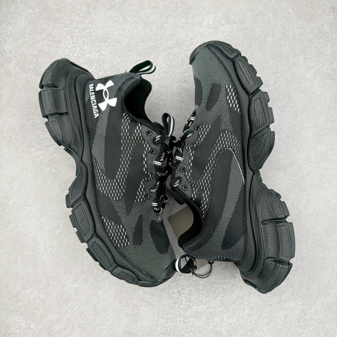 图片[3]-＃JC BALENCIAGA 3XL Sneakers 巴黎世家十代网布系带低帮走秀复古老爹鞋 全套原纸板楦头开发 最原汁原味的灵魂版型 全鞋荧光划线卡点 胶水把控整洁度追求极致完美 每一双都是工艺品 多重QC质检 超越公司货的品控标准 实实在在的免检产品 原盒原配 正确字体电绣 粗细、位置、大小正确 侧边TPU 透气孔匹配意产原版 正确分离大底 TPU软底 原版一致大底LOGO 立体感十足 原厂皮料水洗做旧 采购原厂网纱 不含皮革 网布材料和聚氨酯 磨损效果 鞋头边缘和后帮 Balenciaga 徽标 鞋面和后跟凸印尺码 鞋舌 3XL 橡胶品牌标识和反光细节 鞋帮拉袢和鞋舌拉祥 配反光细节 备用鞋带在鞋履前侧 可在穿着前取下 便于不同造型搭配 正常尺码 尺码：35 36 37 38 39 40 41 42 43 44 45 46-选品中心