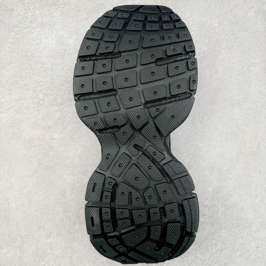 图片[9]-＃JC BALENCIAGA 3XL Sneakers 巴黎世家十代网布系带低帮走秀复古老爹鞋 全套原纸板楦头开发 最原汁原味的灵魂版型 全鞋荧光划线卡点 胶水把控整洁度追求极致完美 每一双都是工艺品 多重QC质检 超越公司货的品控标准 实实在在的免检产品 原盒原配 正确字体电绣 粗细、位置、大小正确 侧边TPU 透气孔匹配意产原版 正确分离大底 TPU软底 原版一致大底LOGO 立体感十足 原厂皮料水洗做旧 采购原厂网纱 不含皮革 网布材料和聚氨酯 磨损效果 鞋头边缘和后帮 Balenciaga 徽标 鞋面和后跟凸印尺码 鞋舌 3XL 橡胶品牌标识和反光细节 鞋帮拉袢和鞋舌拉祥 配反光细节 备用鞋带在鞋履前侧 可在穿着前取下 便于不同造型搭配 正常尺码 尺码：35 36 37 38 39 40 41 42 43 44 45 46-选品中心