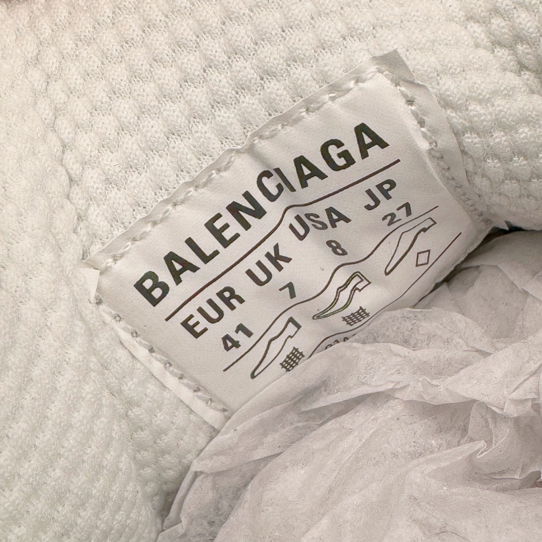 图片[12]-＃JC BALENCIAGA 3XL Sneakers 巴黎世家十代网布系带低帮走秀复古老爹鞋 全套原纸板楦头开发 最原汁原味的灵魂版型 全鞋荧光划线卡点 胶水把控整洁度追求极致完美 每一双都是工艺品 多重QC质检 超越公司货的品控标准 实实在在的免检产品 原盒原配 正确字体电绣 粗细、位置、大小正确 侧边TPU 透气孔匹配意产原版 正确分离大底 TPU软底 原版一致大底LOGO 立体感十足 原厂皮料水洗做旧 采购原厂网纱 不含皮革 网布材料和聚氨酯 磨损效果 鞋头边缘和后帮 Balenciaga 徽标 鞋面和后跟凸印尺码 鞋舌 3XL 橡胶品牌标识和反光细节 鞋帮拉袢和鞋舌拉祥 配反光细节 备用鞋带在鞋履前侧 可在穿着前取下 便于不同造型搭配 正常尺码 尺码：35 36 37 38 39 40 41 42 43 44 45 46-选品中心