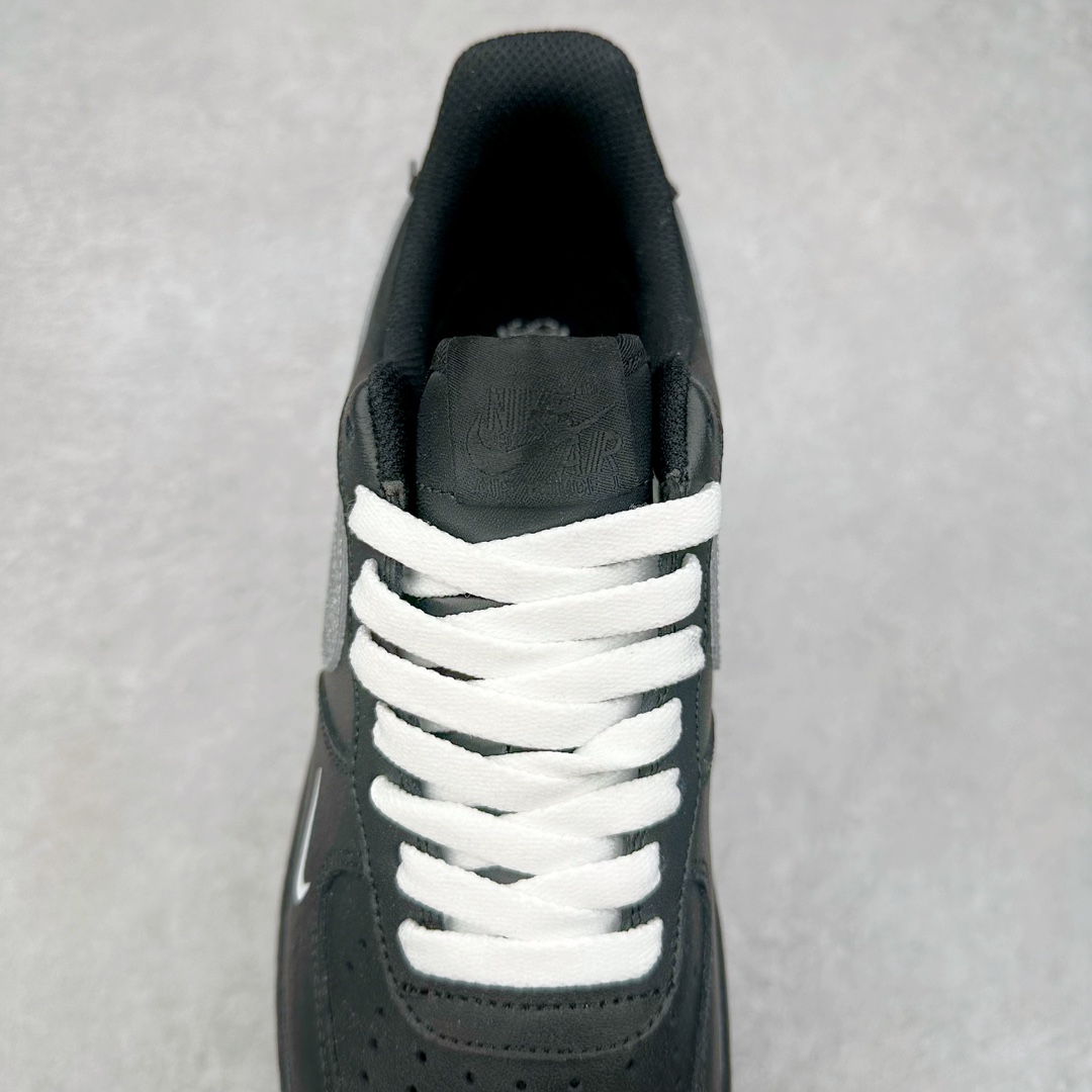 图片[5]-NK Air Force 1´07 Low 空军一号低帮百搭休闲运动板鞋 CW2288-111 柔软、弹性十足的缓震性能和出色的中底设计 横跨复古与现代的外型结合 造就出风靡全球 三十多年的Force 1 直到今天还深受青睐 尺码：36 36.5 37.5 38 38.5 39 40 40.5 41 42 42.5 43 44 44.5 45-选品中心