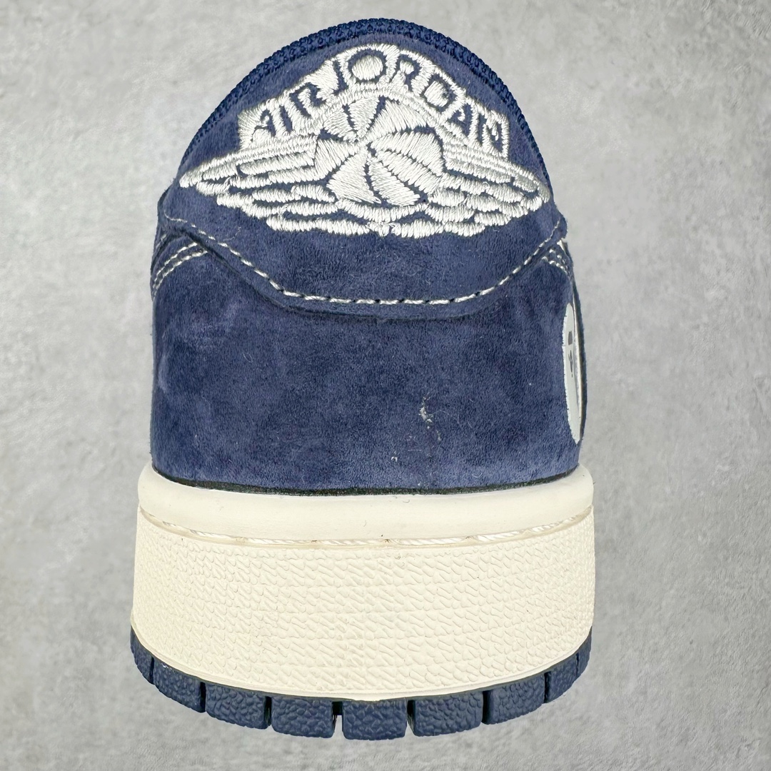 图片[8]-TS x Air Jordan AJ1 Low 倒钩低帮联名定制配色 XS3186-201 原厂内置气垫魔块 A模大底 头层小牛皮 鞋舌AJ原厂专用牛津布+AJ专用反口珍珠布+原厂无杂质高弹内里海棉+特殊封边弹力鞋带 尺码：36 36.5 37.5 38 38.5 39 40 40.5 41 42 42.5 43 44 44.5 45 46 47.5-选品中心