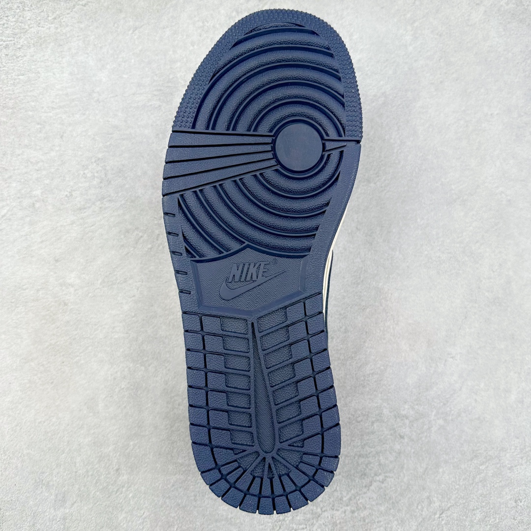 图片[9]-TS x Air Jordan AJ1 Low 倒钩低帮联名定制配色 XS3186-201 原厂内置气垫魔块 A模大底 头层小牛皮 鞋舌AJ原厂专用牛津布+AJ专用反口珍珠布+原厂无杂质高弹内里海棉+特殊封边弹力鞋带 尺码：36 36.5 37.5 38 38.5 39 40 40.5 41 42 42.5 43 44 44.5 45 46 47.5-选品中心