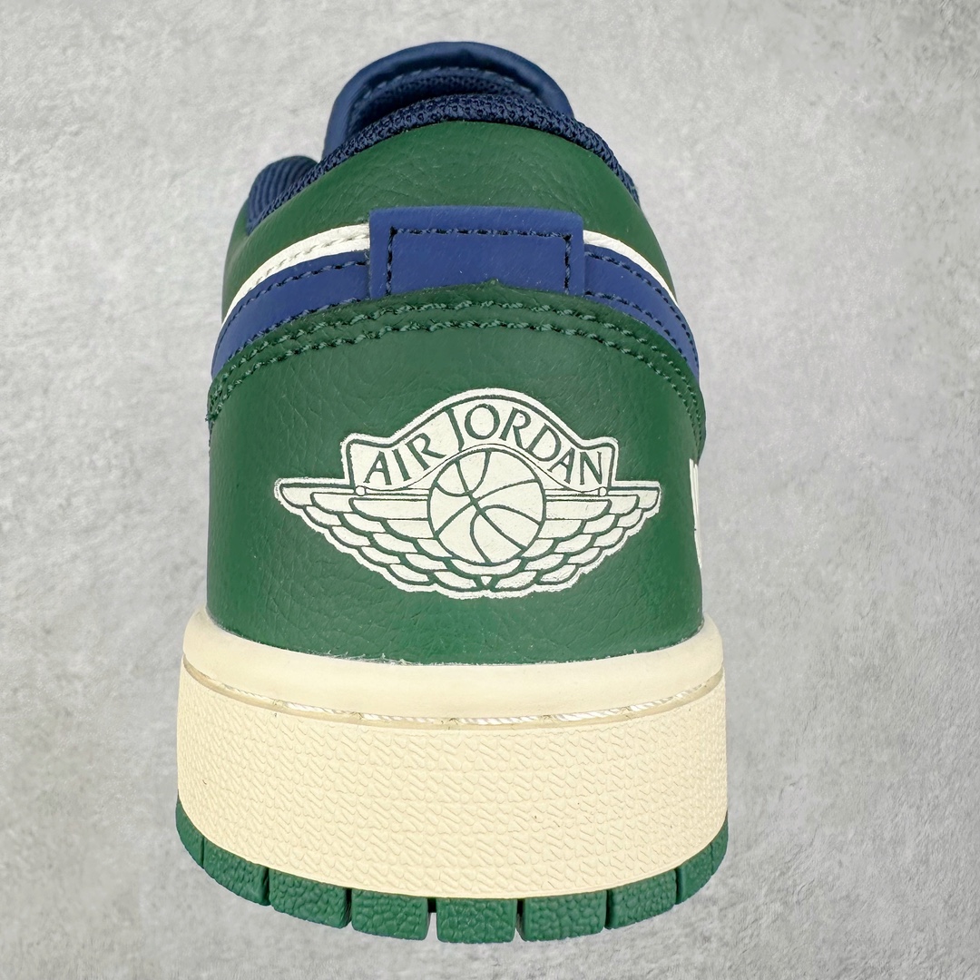 图片[8]-TS x Air Jordan AJ1 Low 倒钩低帮联名定制配色 JJ8688-005 原厂内置气垫魔块 A模大底 头层小牛皮 鞋舌AJ原厂专用牛津布+AJ专用反口珍珠布+原厂无杂质高弹内里海棉+特殊封边弹力鞋带 尺码：36 36.5 37.5 38 38.5 39 40 40.5 41 42 42.5 43 44 44.5 45 46 47.5-选品中心