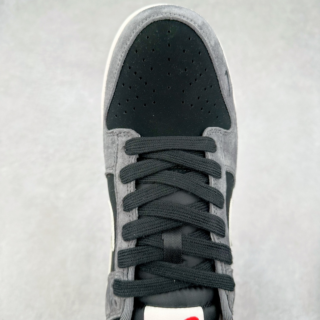 图片[4]-NK Dunk Low 定制配色 XX3168-206 大厂出品 极力推荐 原装头层材料 独家版型蒸餾加工帶來的是更好的视觉和脚感体验大厂纯原品质出货 清洁度 电绣工艺 皮料切割干净无任何毛边 细节完美 尺码：36 36.5 37.5 38 38.5 39 40 40.5 41 42 42.5 43 44 44.5 45 46 47.5-选品中心