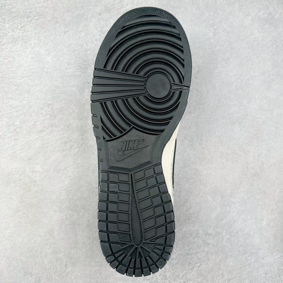 图片[9]-NK Dunk Low 定制配色 YX5066-212 大厂出品 极力推荐 原装头层材料 独家版型蒸餾加工帶來的是更好的视觉和脚感体验大厂纯原品质出货 清洁度 电绣工艺 皮料切割干净无任何毛边 细节完美 尺码：36 36.5 37.5 38 38.5 39 40 40.5 41 42 42.5 43 44 44.5 45 46 47.5-选品中心