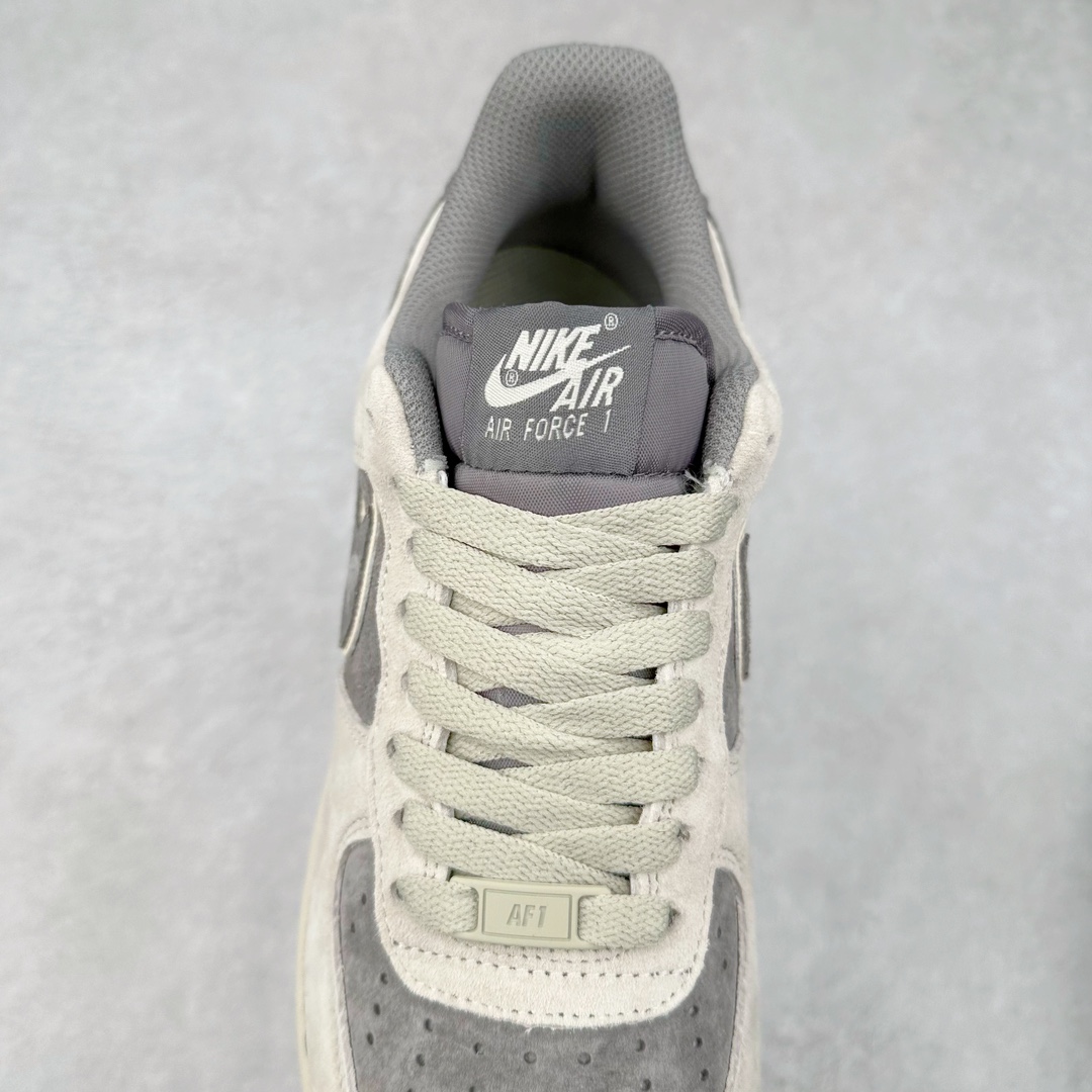 图片[5]-NK Air Force 1´07 Low 空军一号低帮百搭休闲运动板鞋 XT7138-102 柔软、弹性十足的缓震性能和出色的中底设计 横跨复古与现代的外型结合 造就出风靡全球 三十多年的Force 1 直到今天还深受青睐 尺码：36 36.5 37.5 38 38.5 39 40 40.5 41 42 42.5 43 44 44.5 45-选品中心