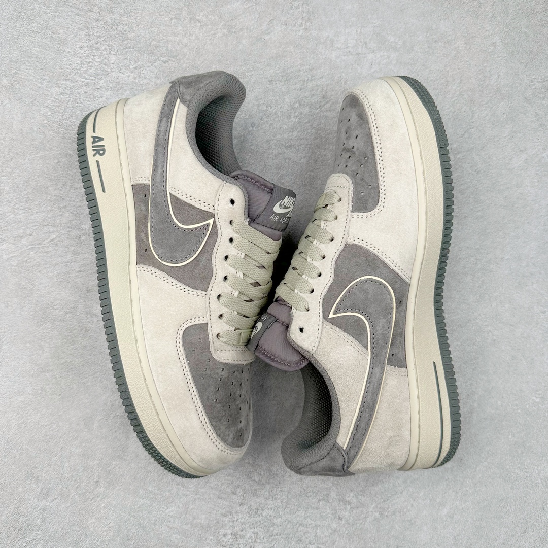 图片[3]-NK Air Force 1´07 Low 空军一号低帮百搭休闲运动板鞋 XT7138-102 柔软、弹性十足的缓震性能和出色的中底设计 横跨复古与现代的外型结合 造就出风靡全球 三十多年的Force 1 直到今天还深受青睐 尺码：36 36.5 37.5 38 38.5 39 40 40.5 41 42 42.5 43 44 44.5 45-选品中心