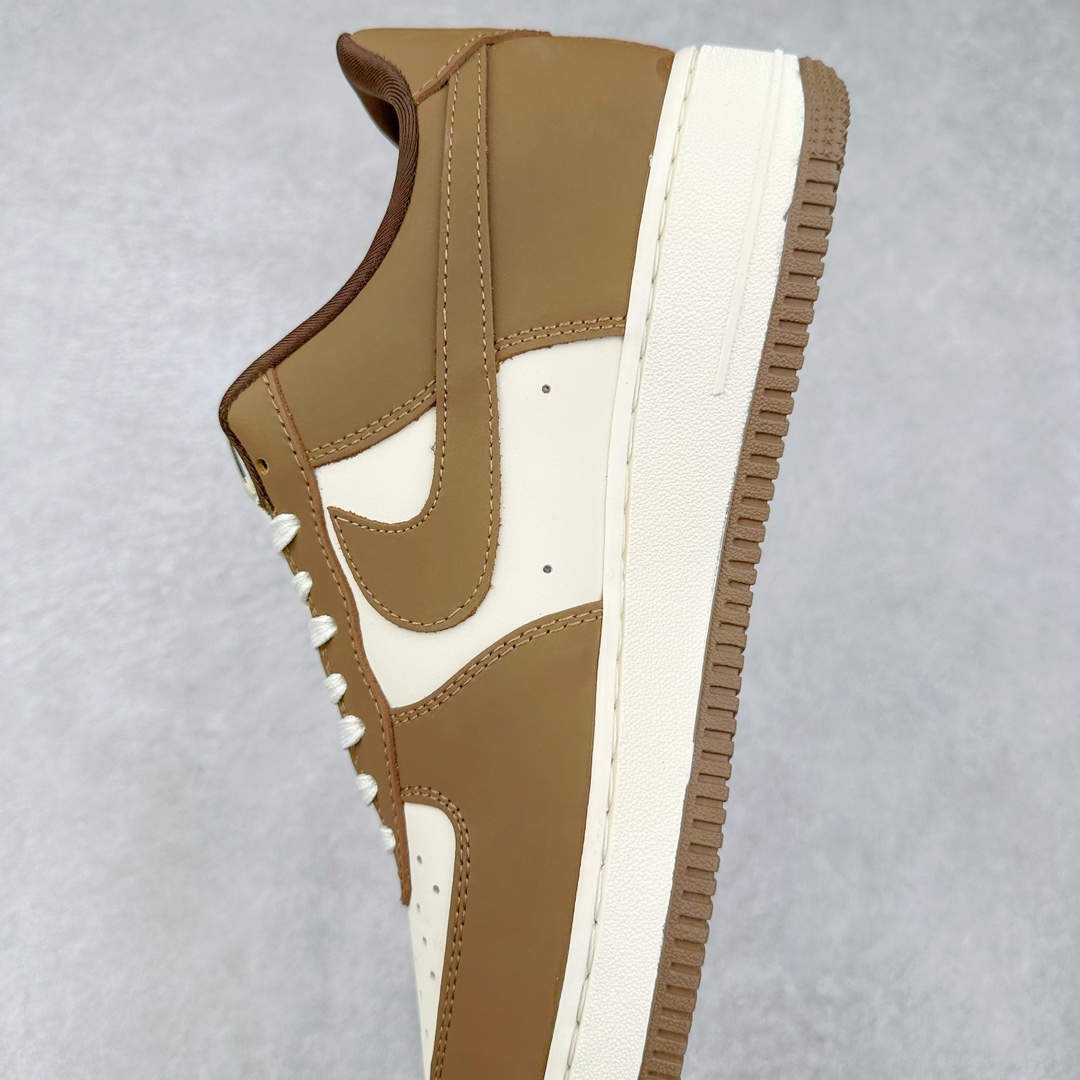 图片[7]-NK Air Force 1´07 Low 空军一号低帮百搭休闲运动板鞋 DF0188-013 柔软、弹性十足的缓震性能和出色的中底设计 横跨复古与现代的外型结合 造就出风靡全球 三十多年的Force 1 直到今天还深受青睐 尺码：36 36.5 37.5 38 38.5 39 40 40.5 41 42 42.5 43 44 44.5 45-选品中心