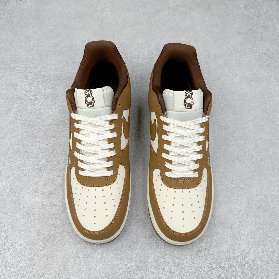 图片[2]-NK Air Force 1´07 Low 空军一号低帮百搭休闲运动板鞋 DF0188-013 柔软、弹性十足的缓震性能和出色的中底设计 横跨复古与现代的外型结合 造就出风靡全球 三十多年的Force 1 直到今天还深受青睐 尺码：36 36.5 37.5 38 38.5 39 40 40.5 41 42 42.5 43 44 44.5 45-选品中心