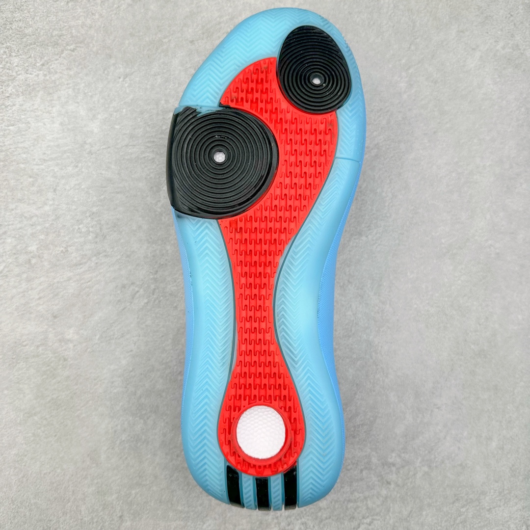 图片[9]-AD Harden Vol. 8 哈登八代签名篮球鞋 IE2688 采用了“袜套式”设计，在十多年前这一设计极为风靡，将帅气和简洁融为一体。现在Harden Vol. 8将袜套鞋领重新拾起，并配合内靴，易穿脱且包裹佳。泪滴形EVA结构骨架提供横向支持和快速移动时的稳定性。全掌JET BOOST科技提供缓震和能量反馈，助你整场保持活力。多向“JH”抓地纹路设计提供优秀抓地力，使球员能够在场上迅速变向、急停或启动，更好地掌控比赛。尺码：40 40.5 41 42 42.5 43 44 44.5 45 46-选品中心